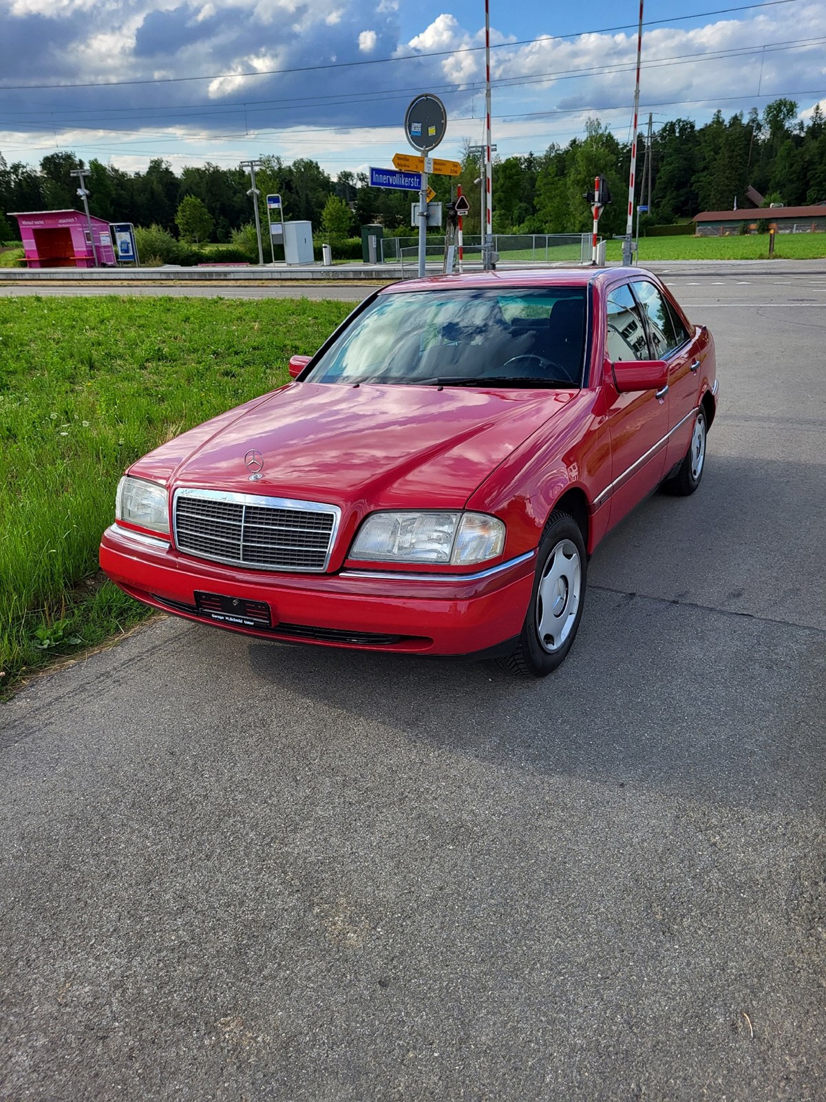MERCEDES-BENZ C 180 Elégance-image-17