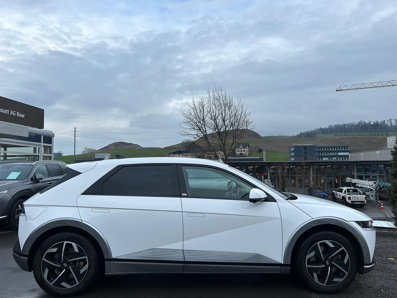 HYUNDAI Ioniq 5 72kWh First Edition 4WD-image-4