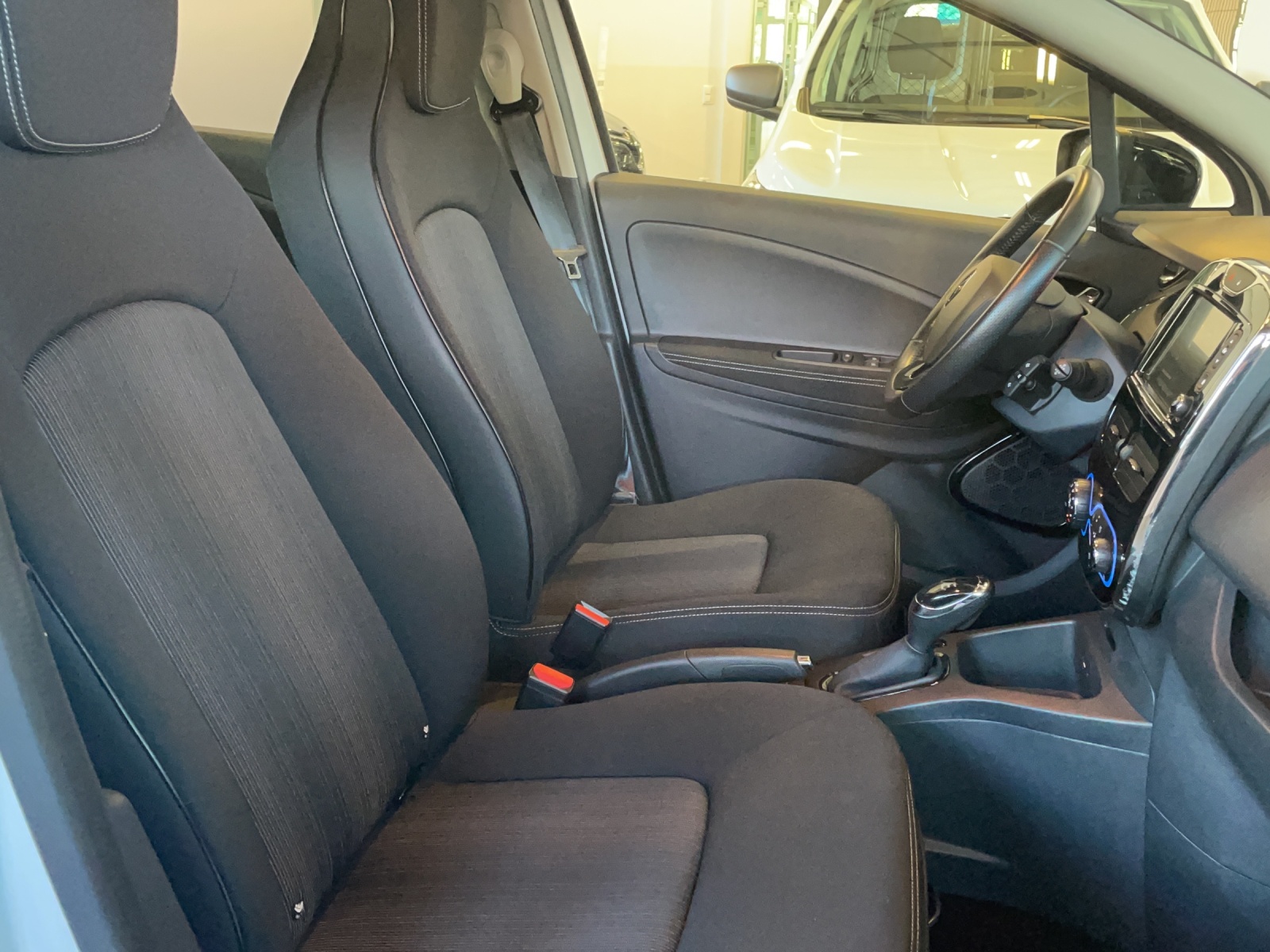 RENAULT Zoe Limited R110 (incl. Batterie)-image-14