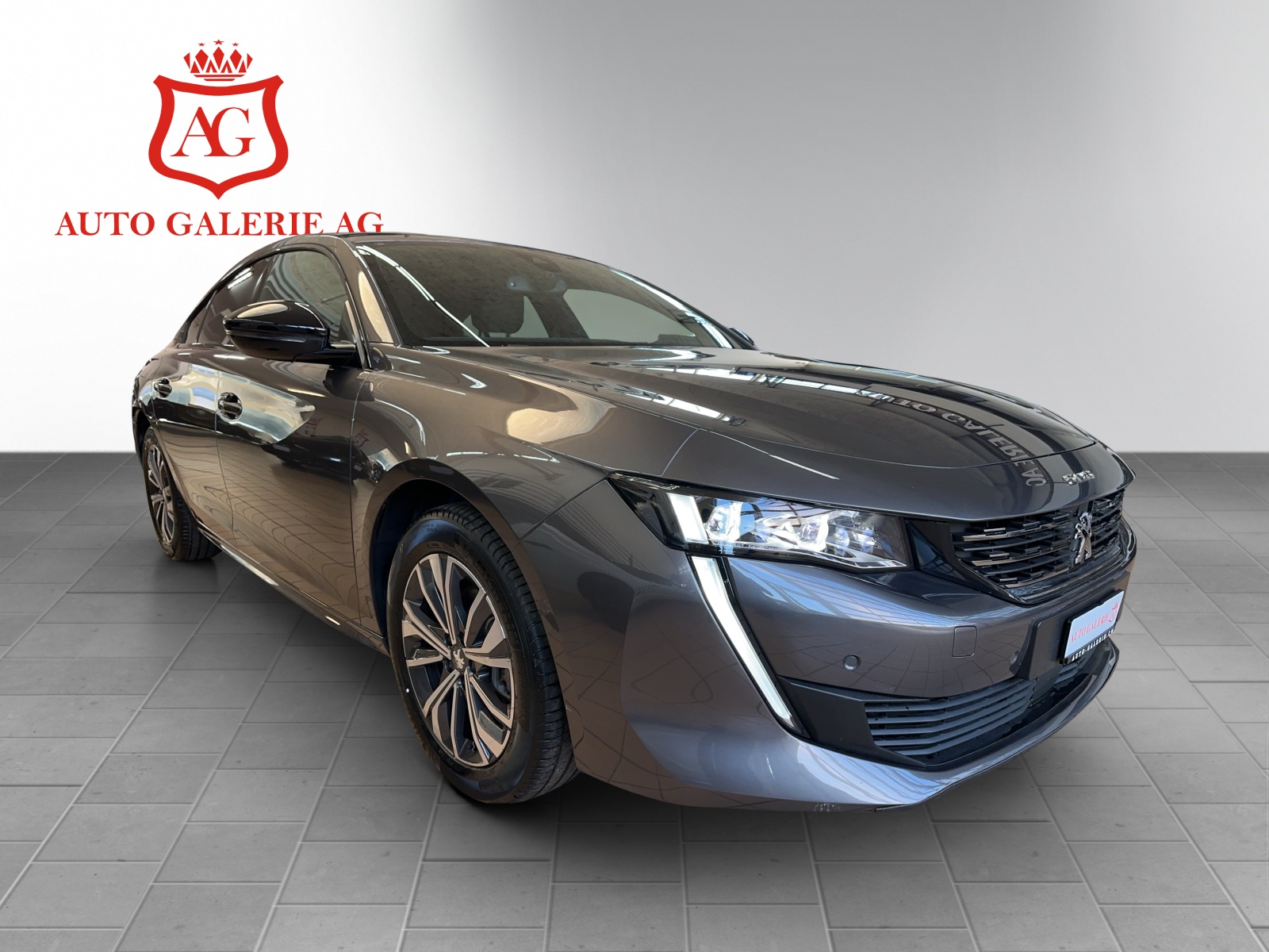 PEUGEOT 508 1.2 PureTech Allure Pack EAT8-image-6