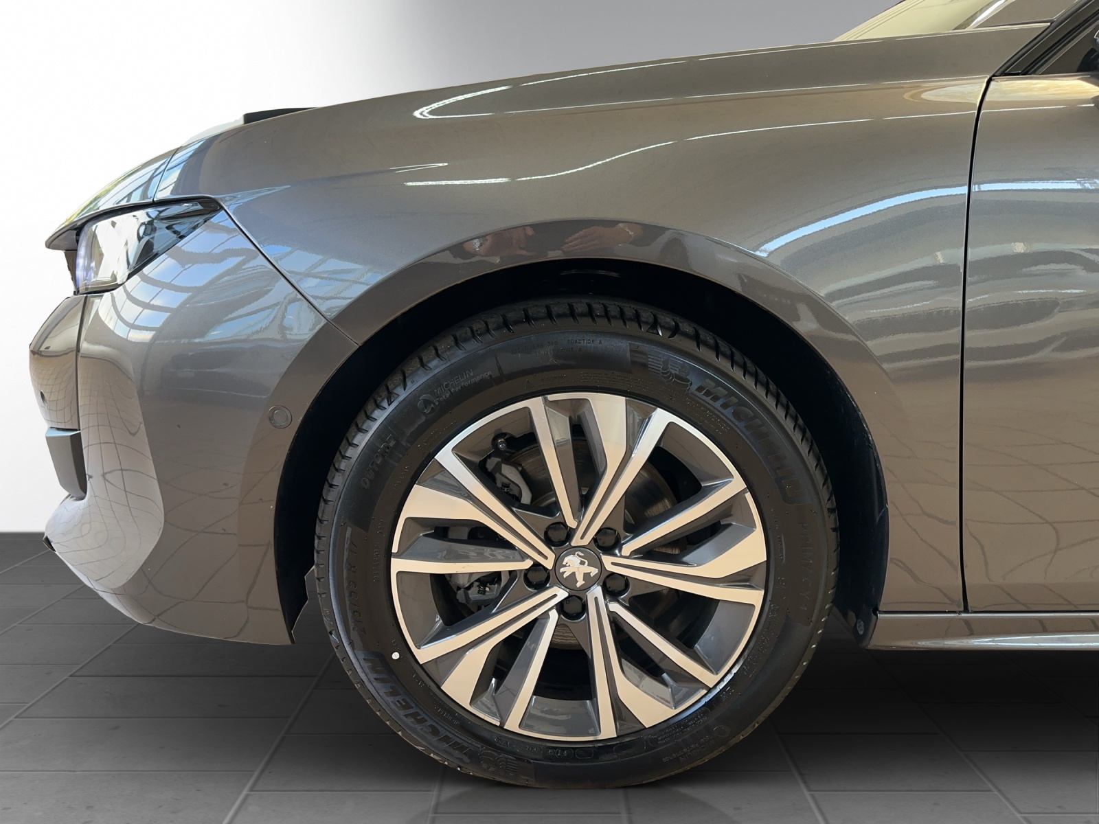 PEUGEOT 508 1.2 PureTech Allure Pack EAT8-image-15