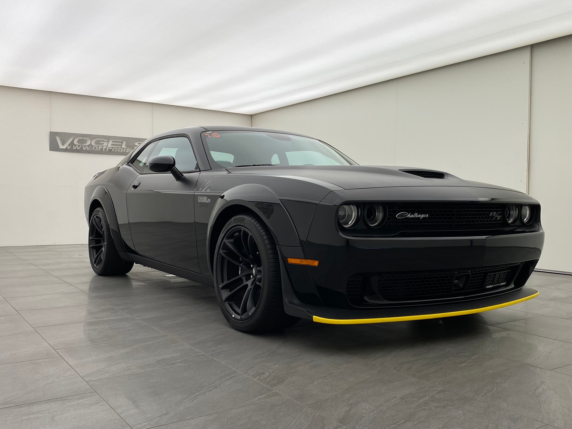 DODGE Challenger T/A 392 WB-image-2