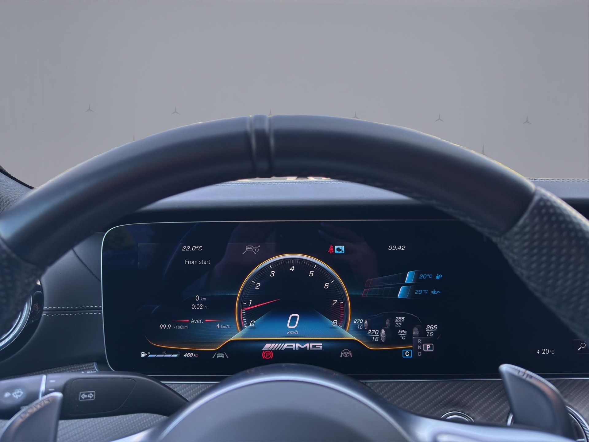 MERCEDES-BENZ AMG GT 63 S 4matic+-image-9