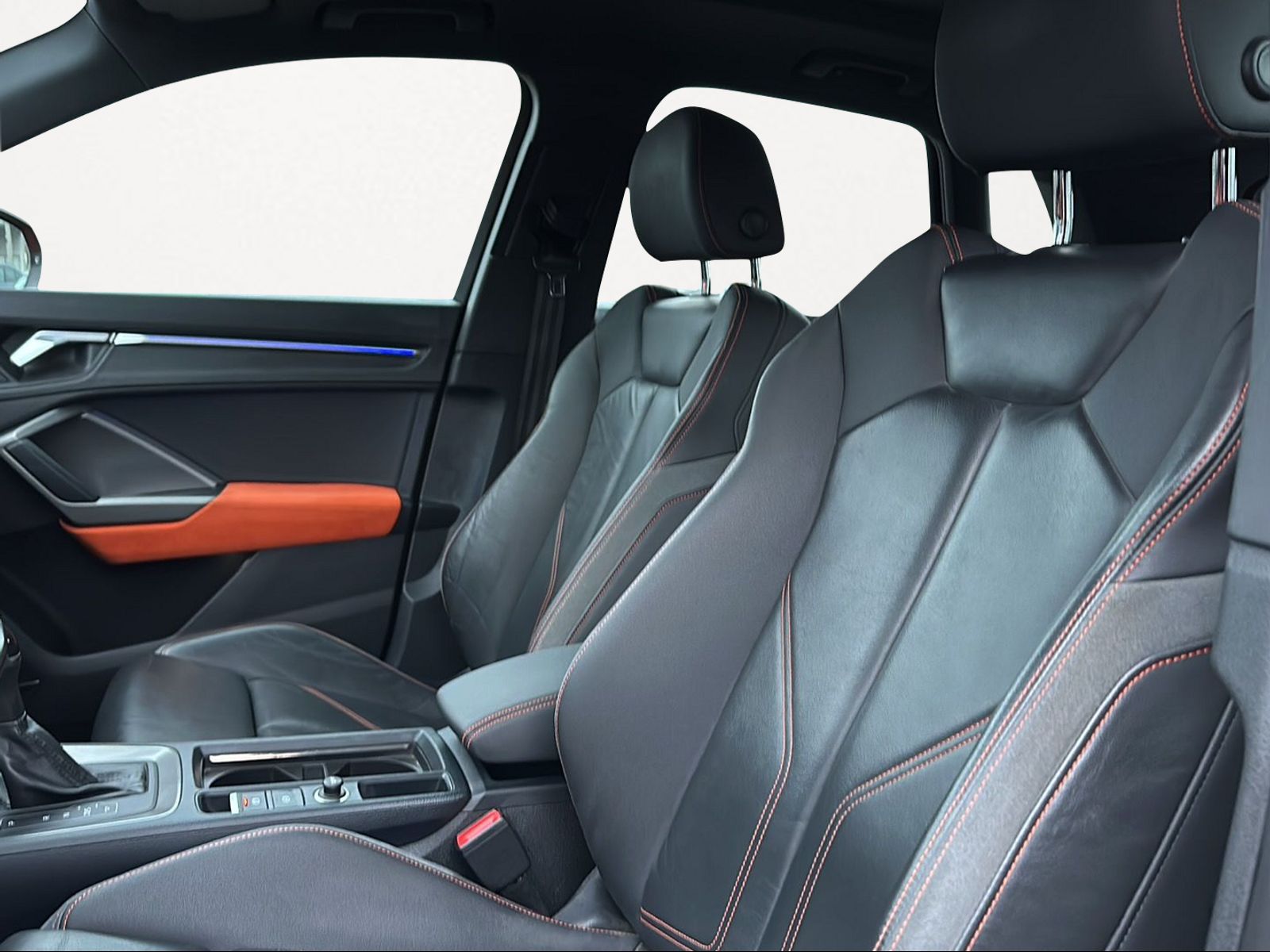 AUDI Q3 45 TFSI S line quattro S-tronic-image-5