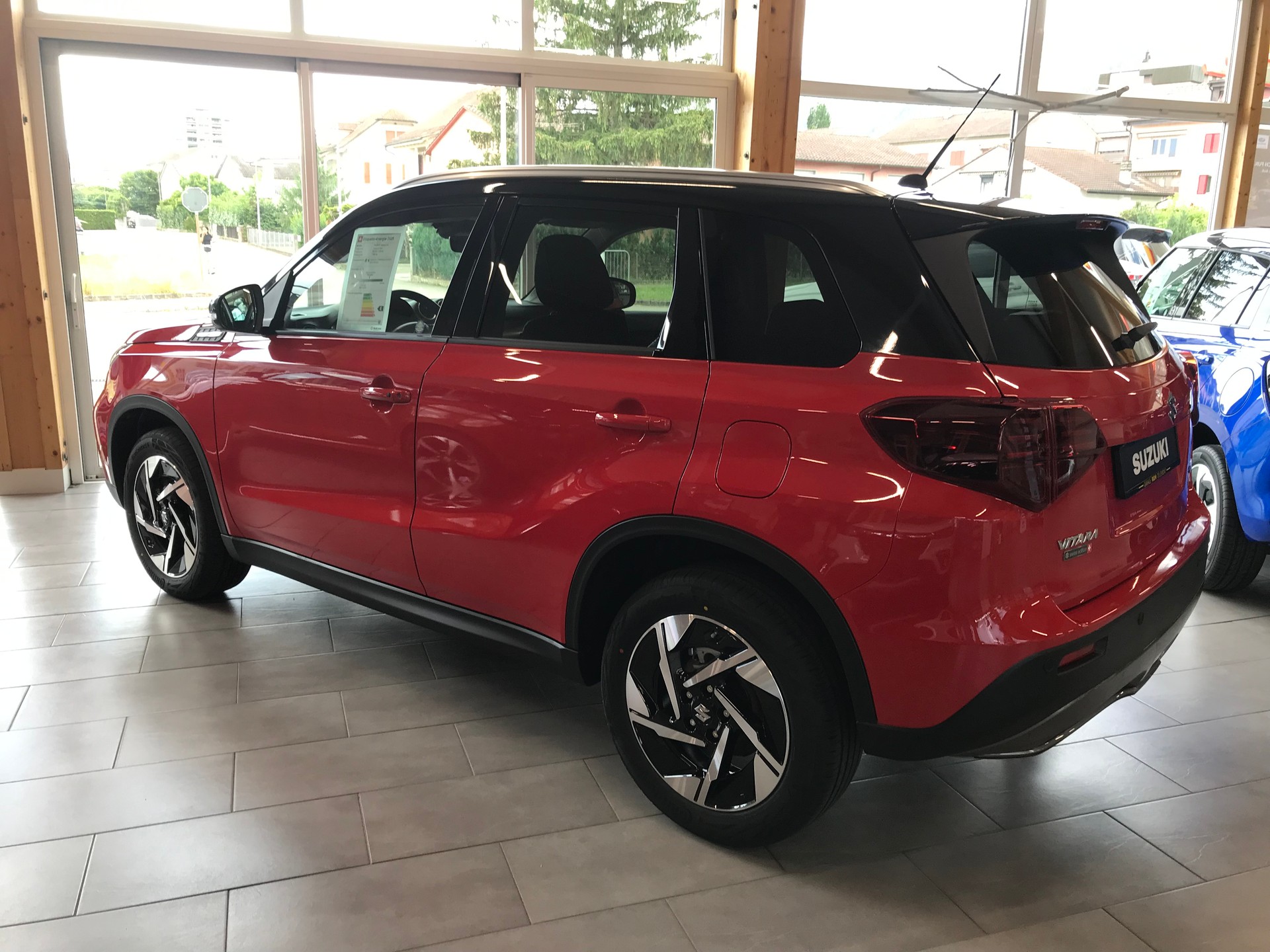 SUZUKI Vitara 1.4 Boosterjet Compact Top Hybrid-image-6