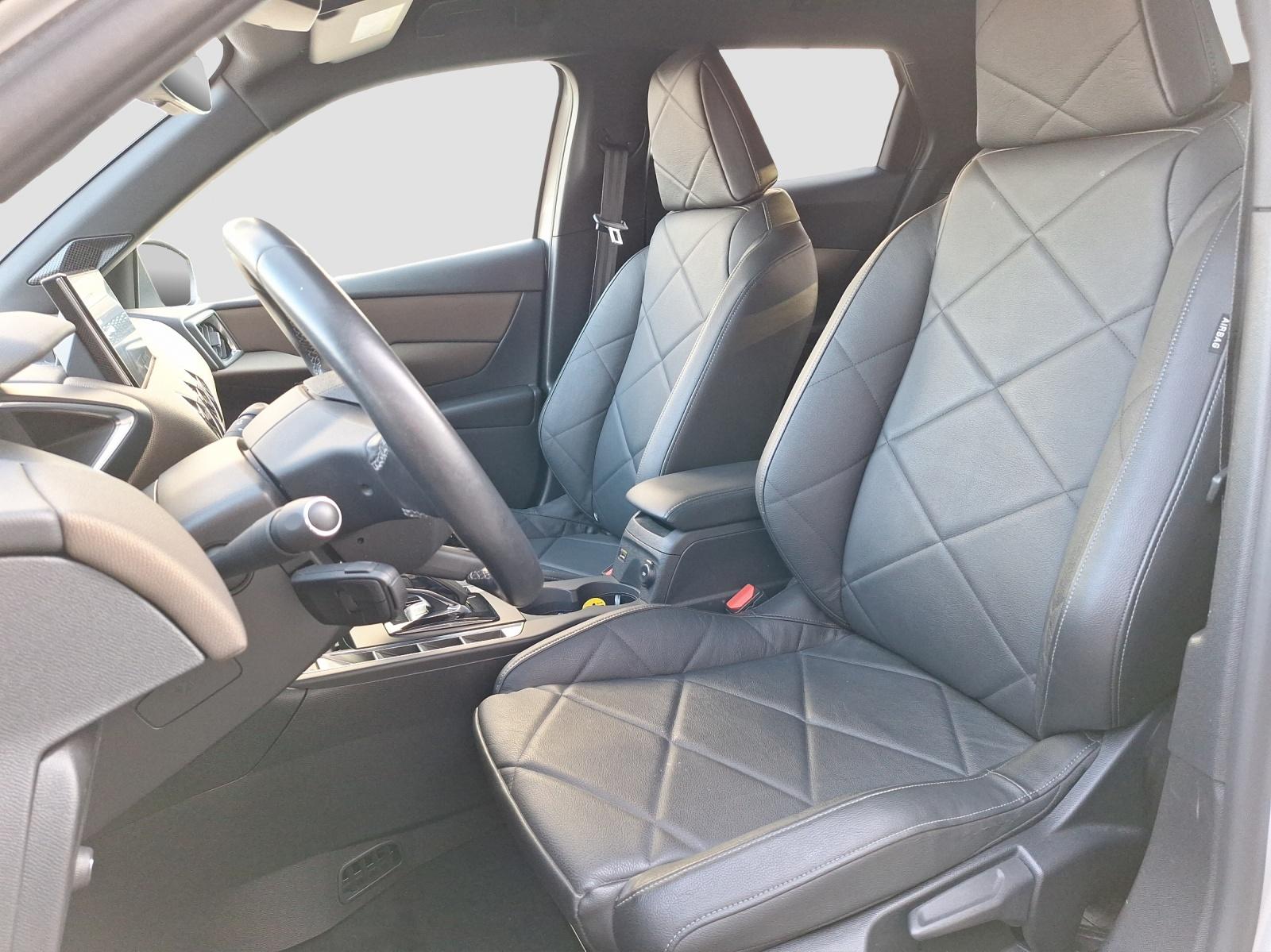 DS AUTOMOBILES 3 Crossback E-Tense So Chic-image-8
