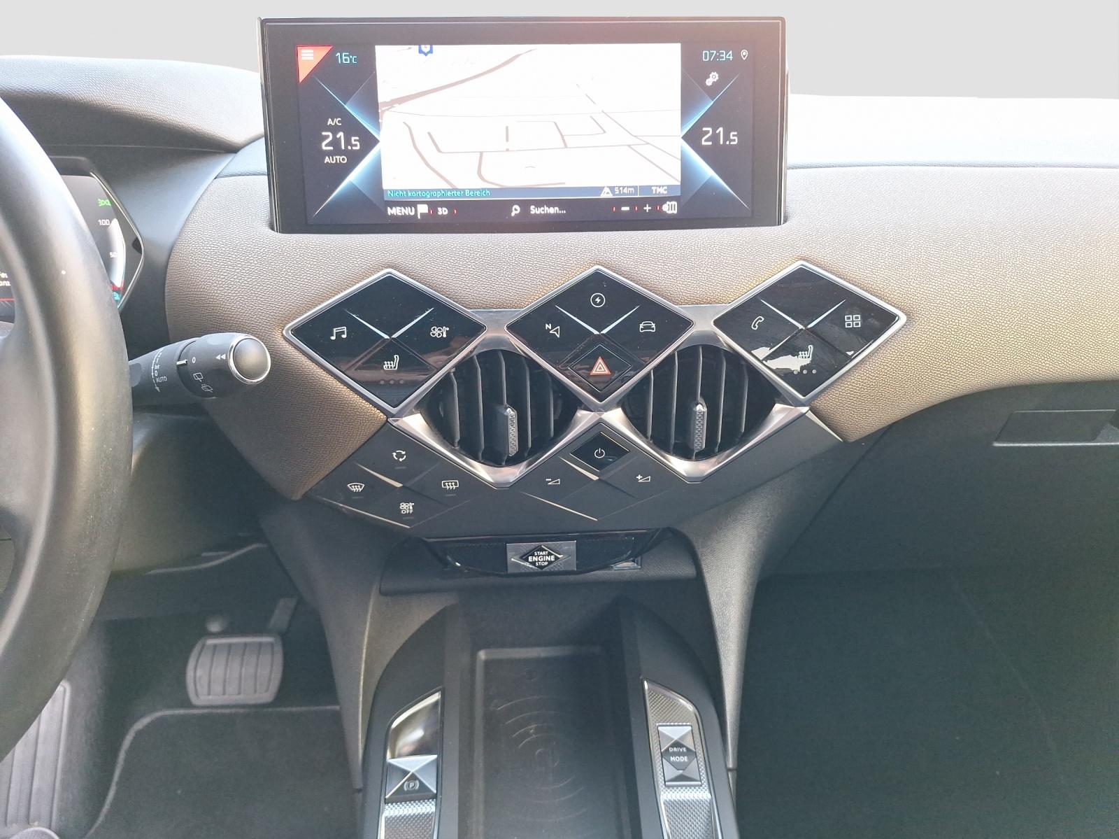 DS AUTOMOBILES 3 Crossback E-Tense So Chic-image-11