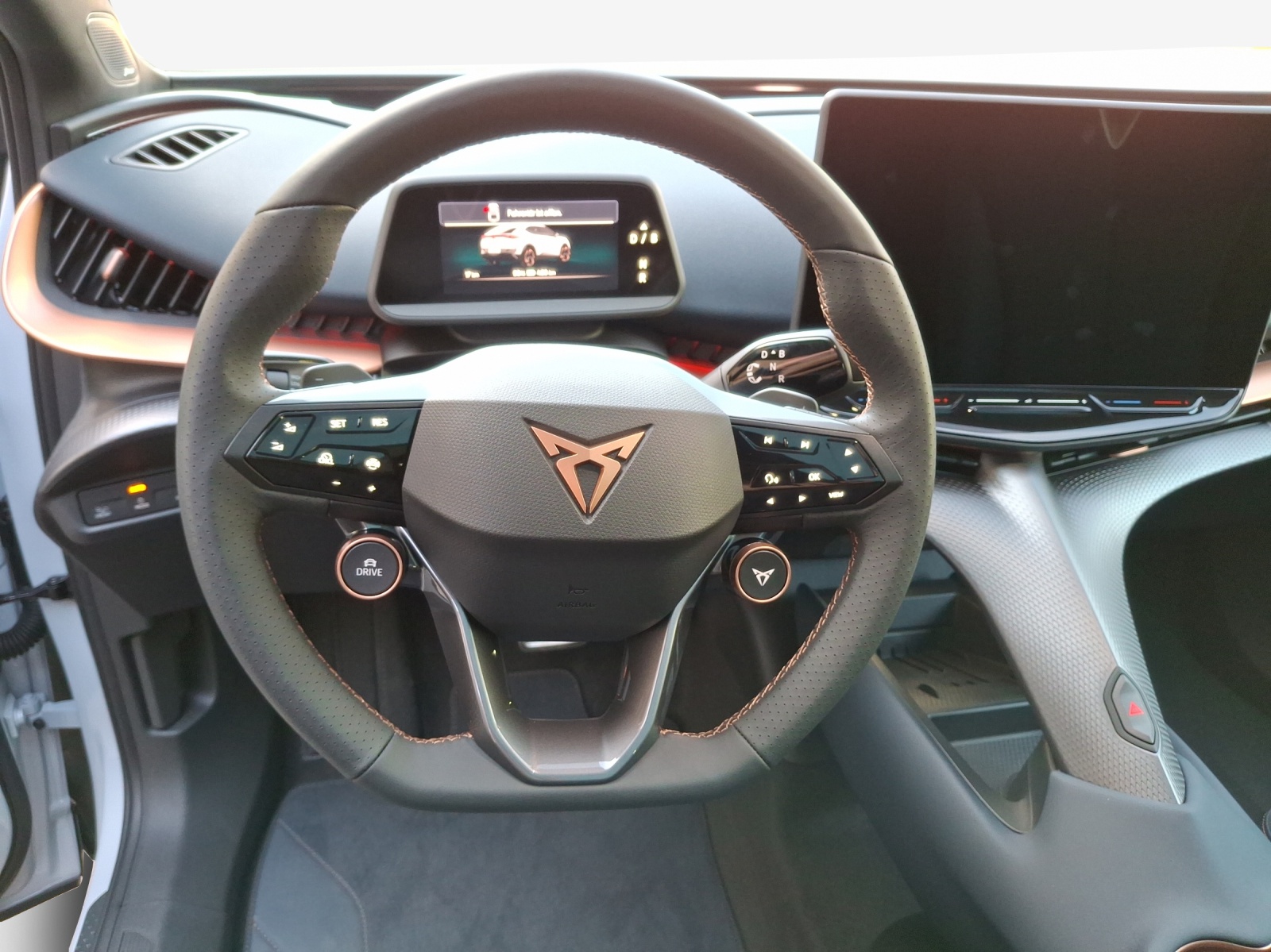 CUPRA Tavascan Type 9 77 kWh Adrenaline-image-18