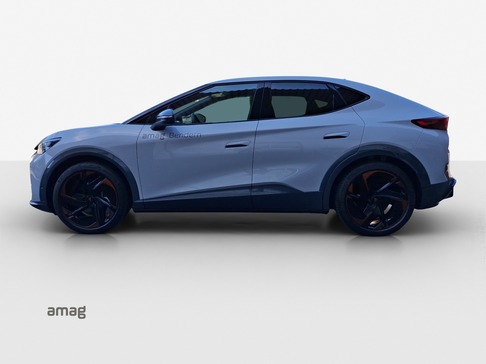 CUPRA Tavascan Type 9 77 kWh Adrenaline-showroom-element-1