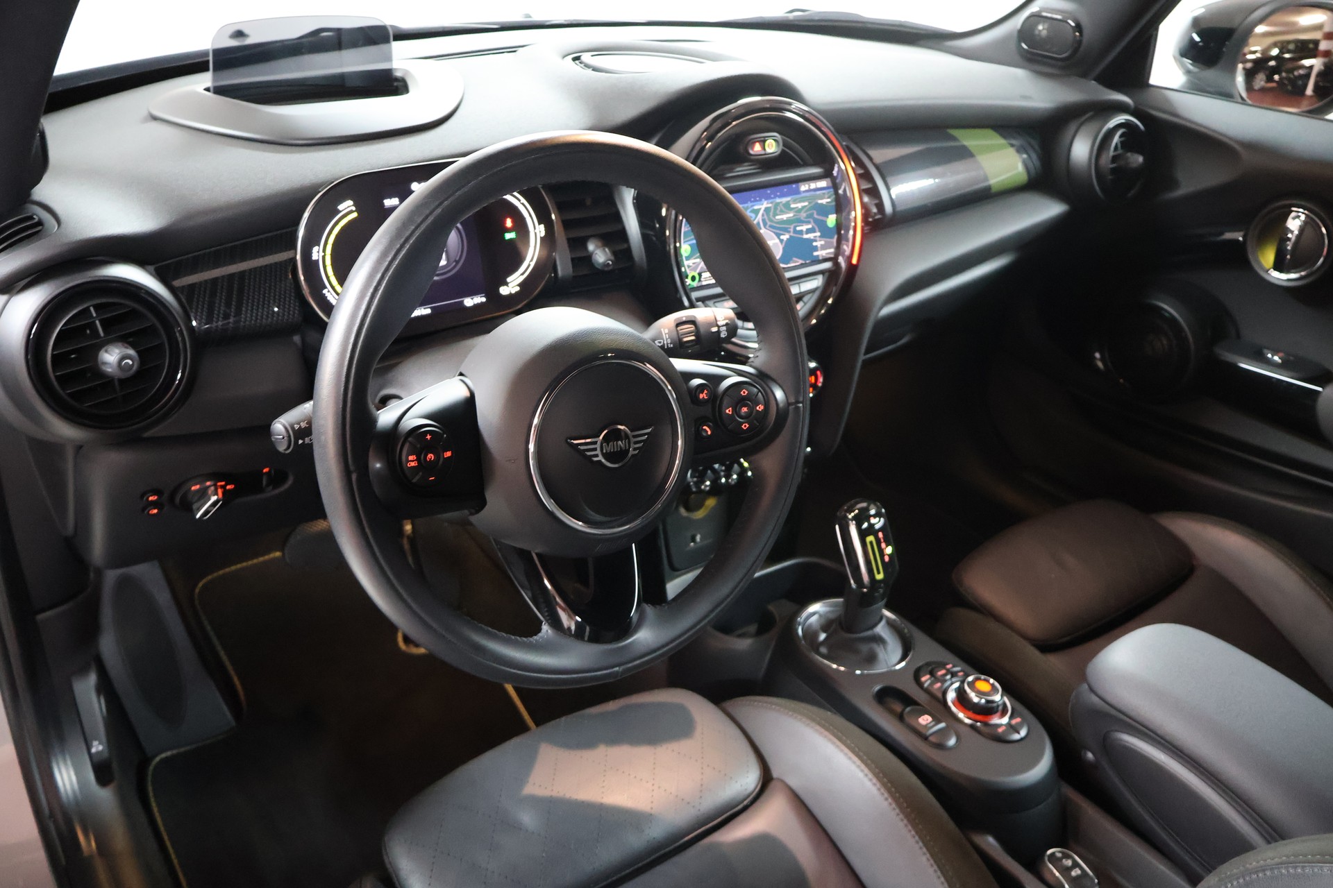 MINI Cooper SE-image-6