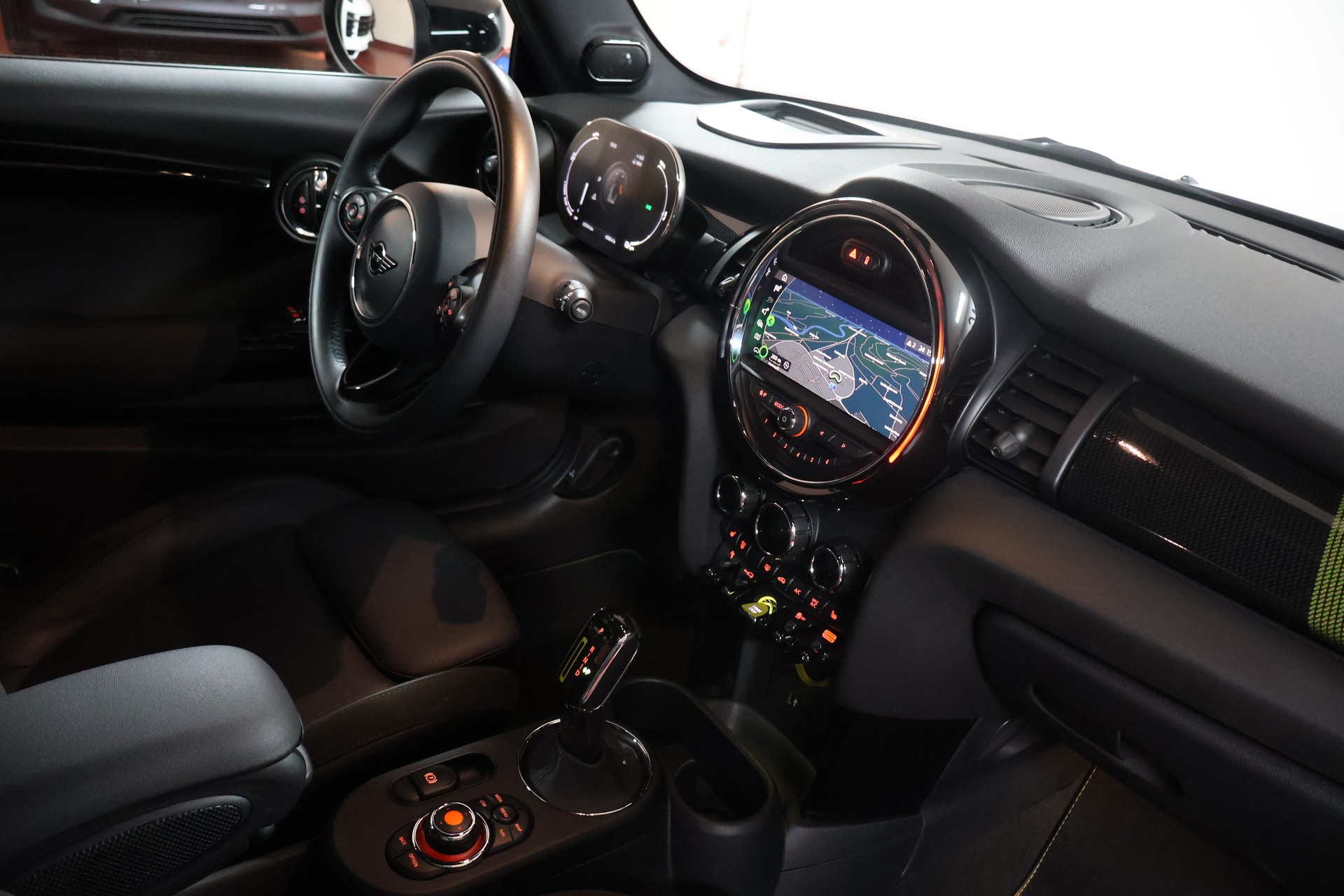 MINI Cooper SE-image-8