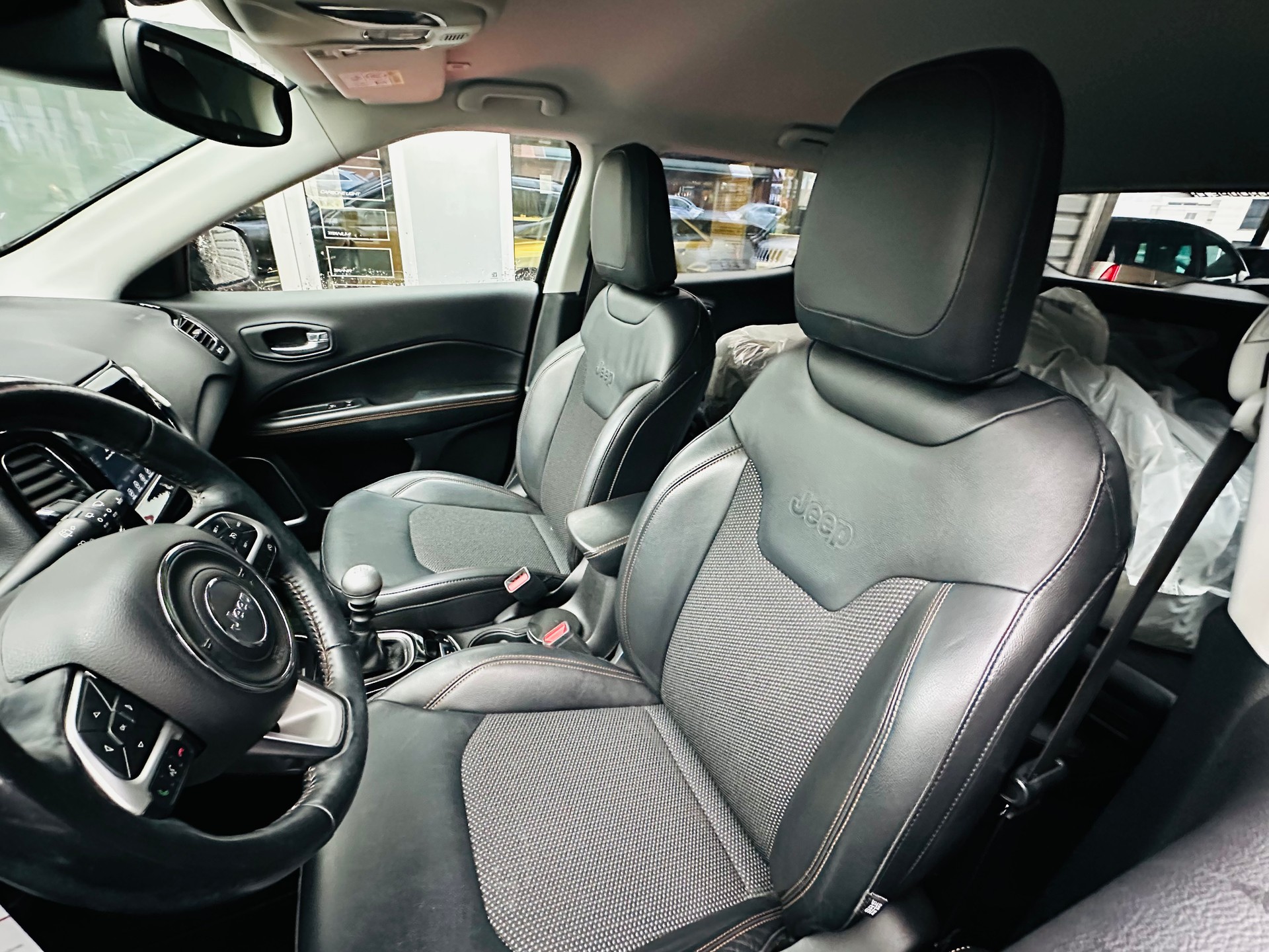 JEEP Compass 2.0CRD Limited AWD-image-16