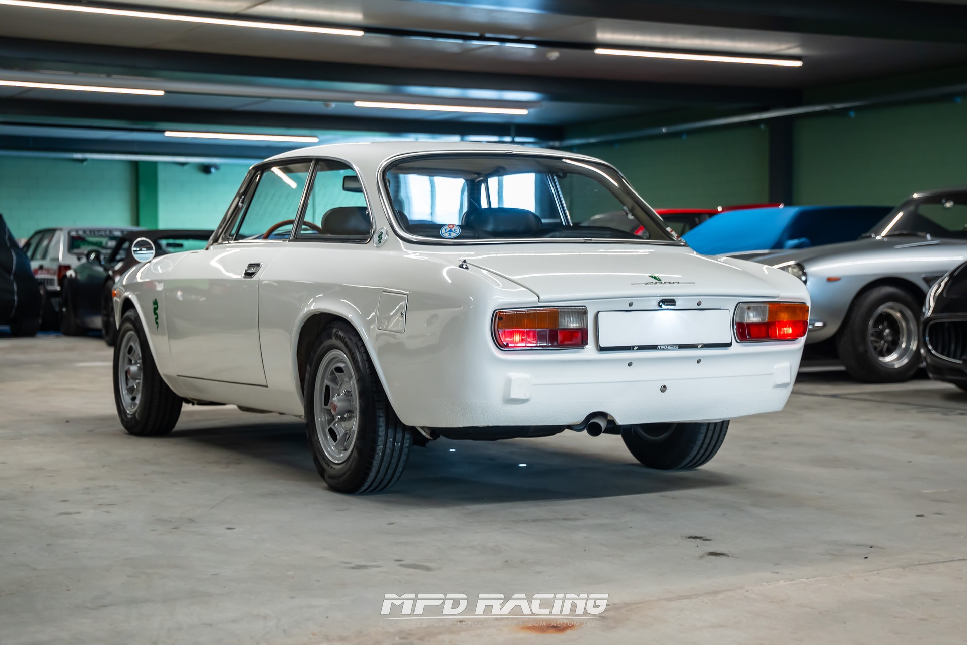ALFA ROMEO 2000 Coupè-showroom-element-3
