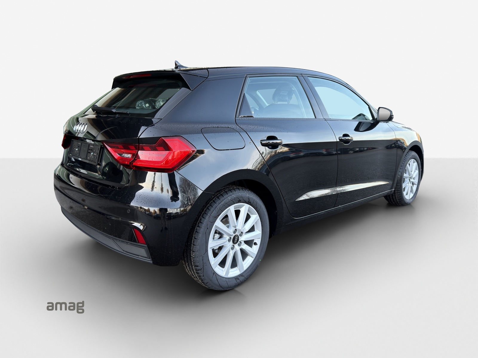 AUDI A1 Sportback 30 TFSI Attraction S-tronic-image-4