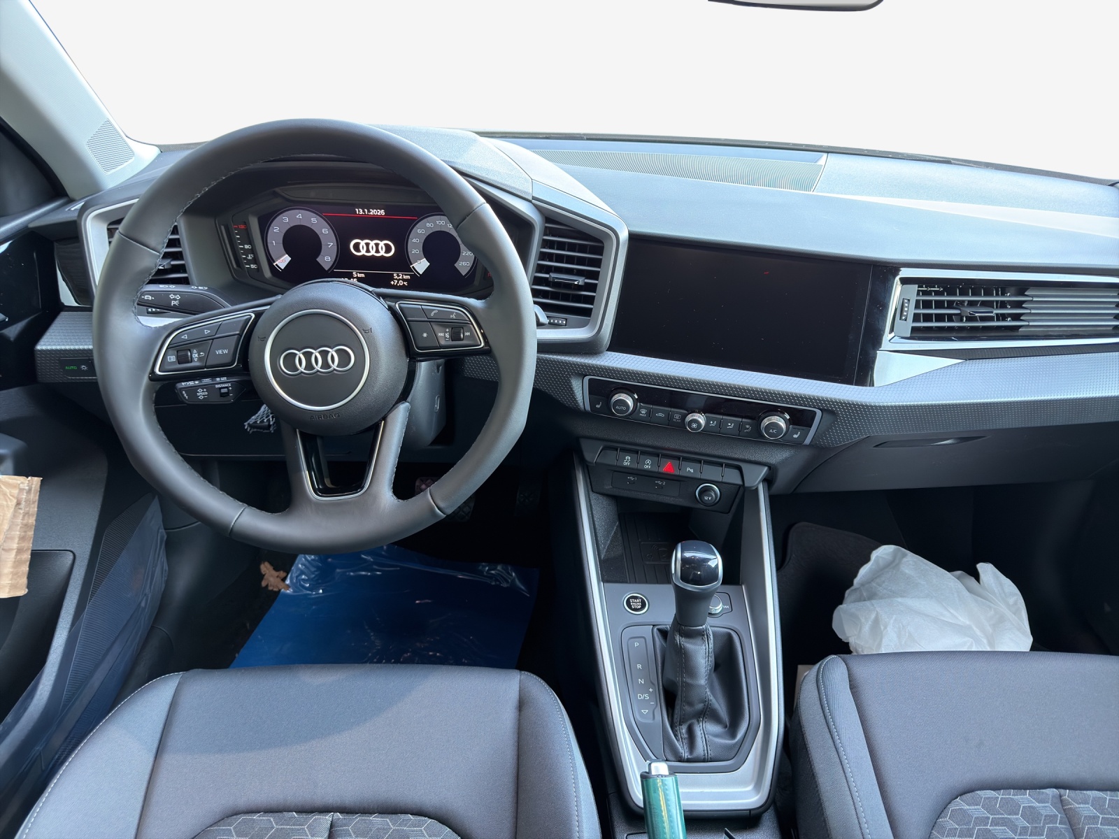 AUDI A1 Sportback 30 TFSI Attraction S-tronic-image-8