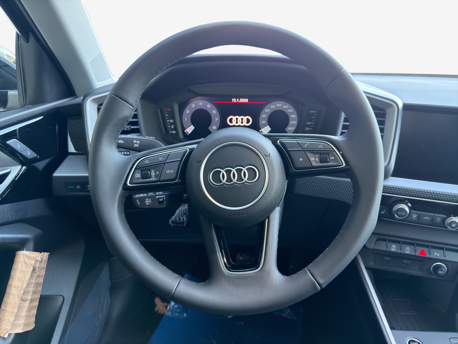 AUDI A1 Sportback 30 TFSI Attraction S-tronic-image-9