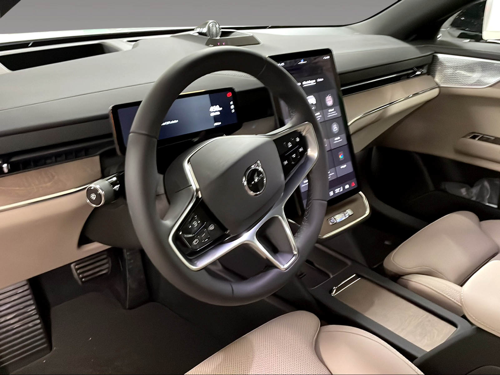 VOLVO ES90 Ultra-image-9