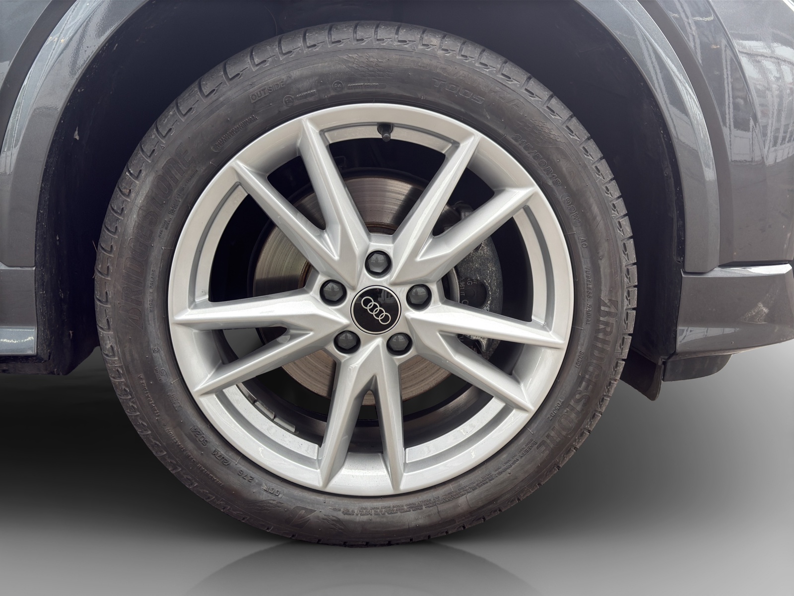 AUDI Q2 40 TFSI S line quattro S-tronic-image-13