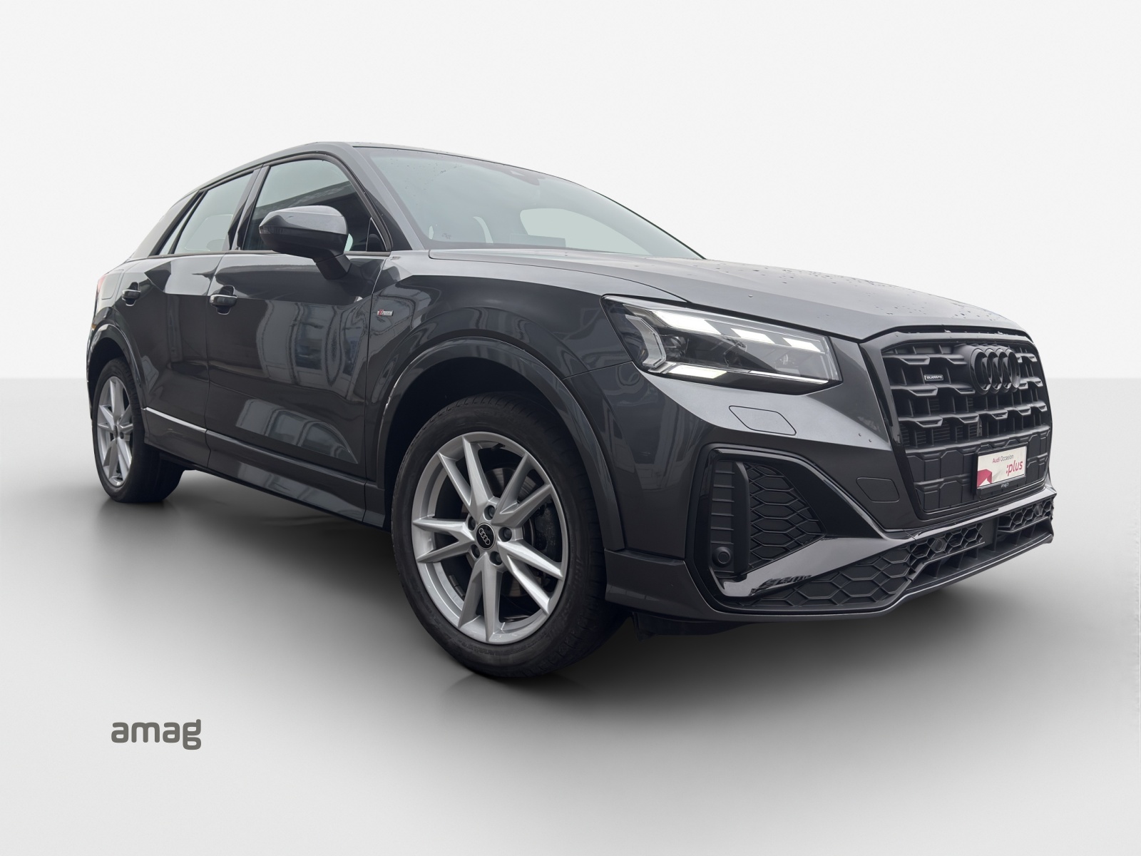 AUDI Q2 40 TFSI S line quattro S-tronic-image-5