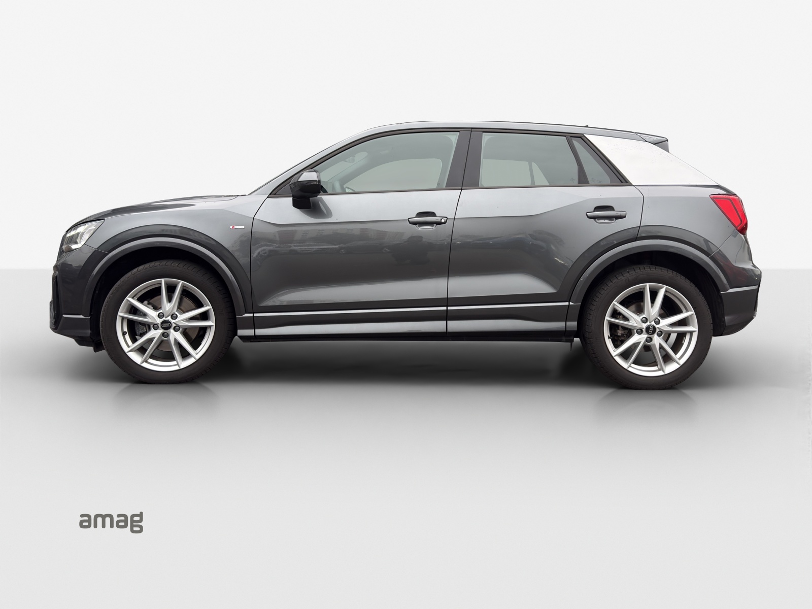 AUDI Q2 40 TFSI S line quattro S-tronic-image-1