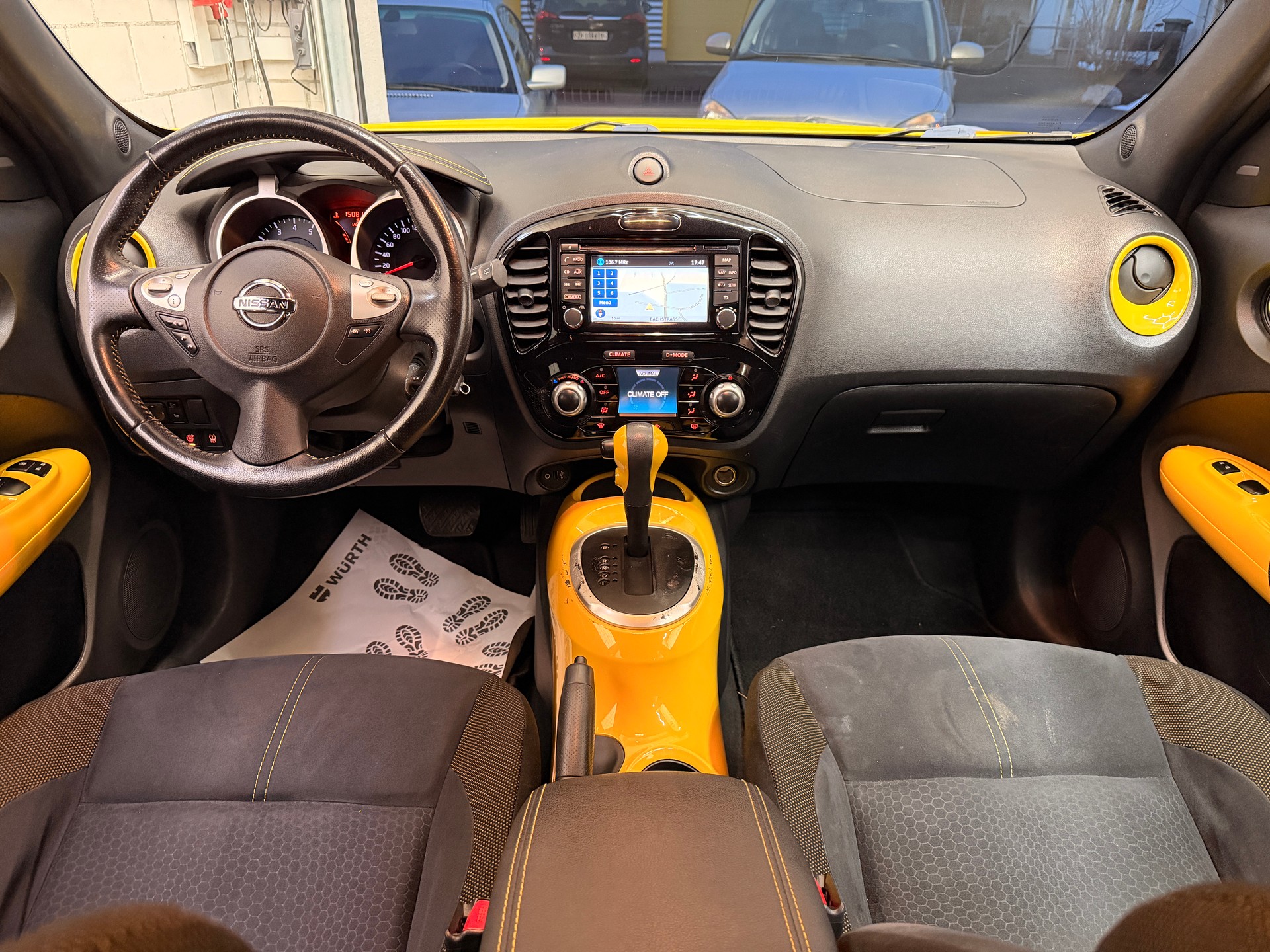 NISSAN Juke 1.6 tekna Xtronic CVT-image-7