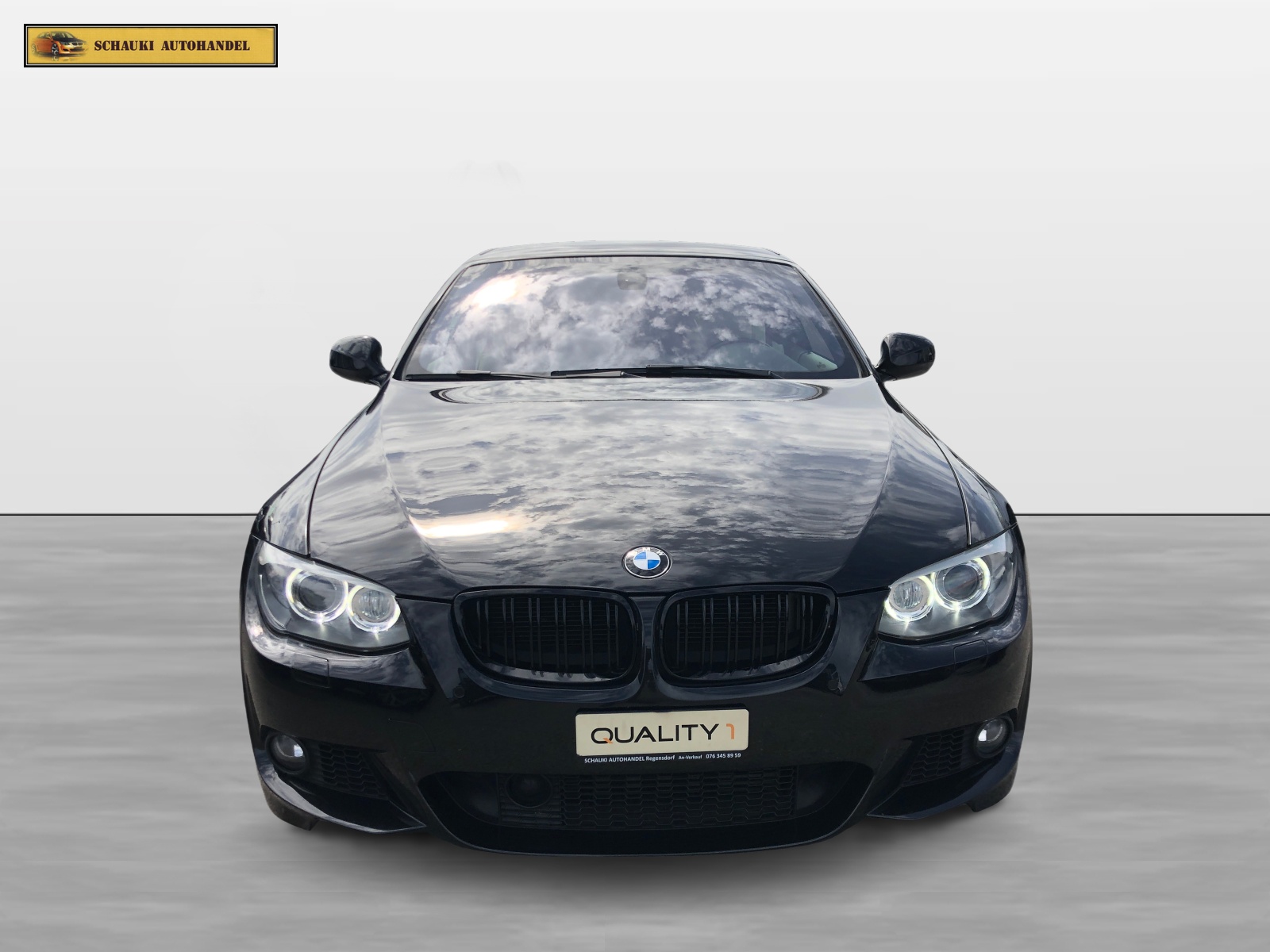 BMW 335i Cabriolet DSG-showroom-element-3