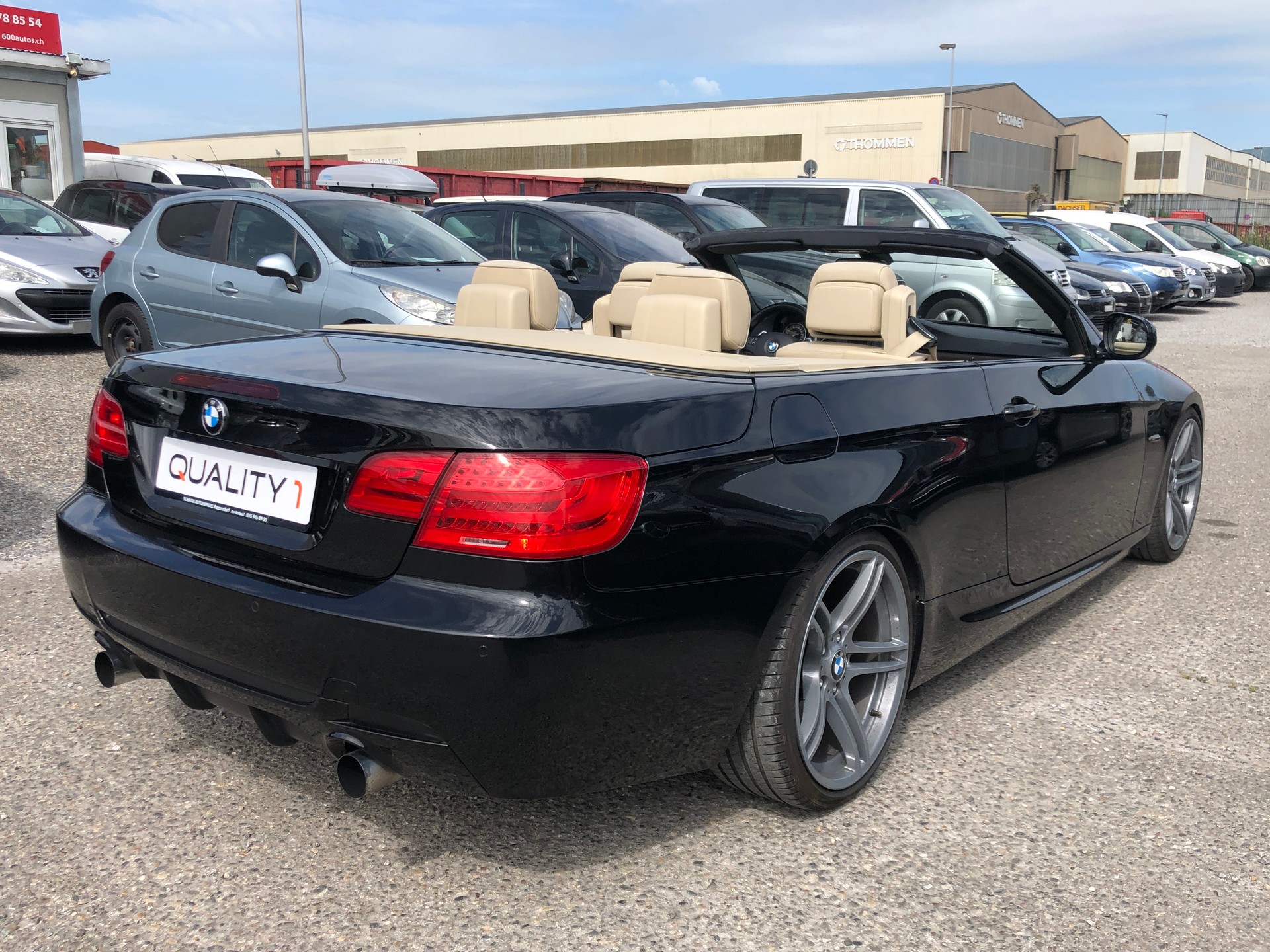 BMW 335i Cabriolet DSG-image-10