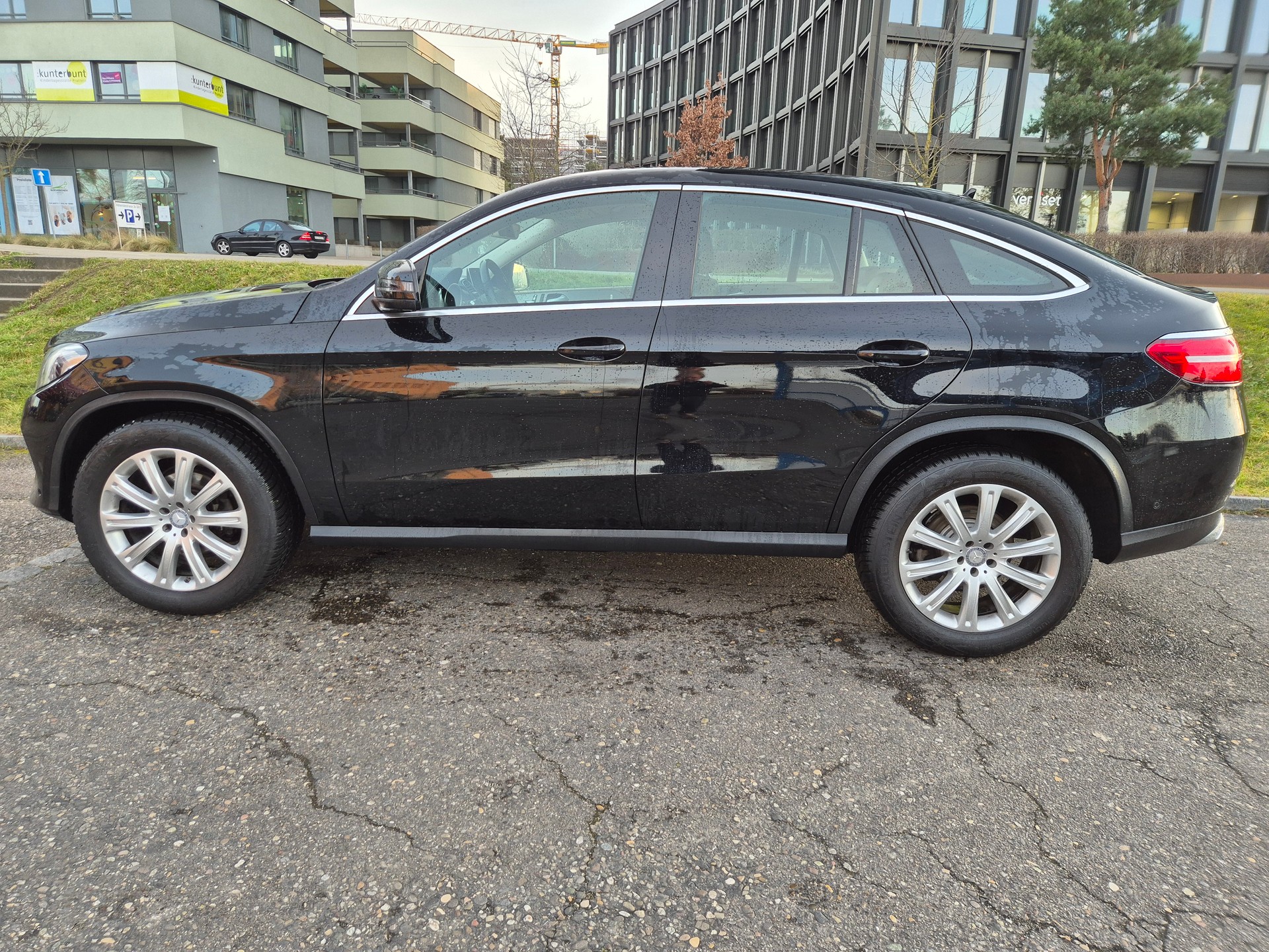MERCEDES-BENZ GLE Coupé 350 d 4Matic 9G-Tronic-image-7