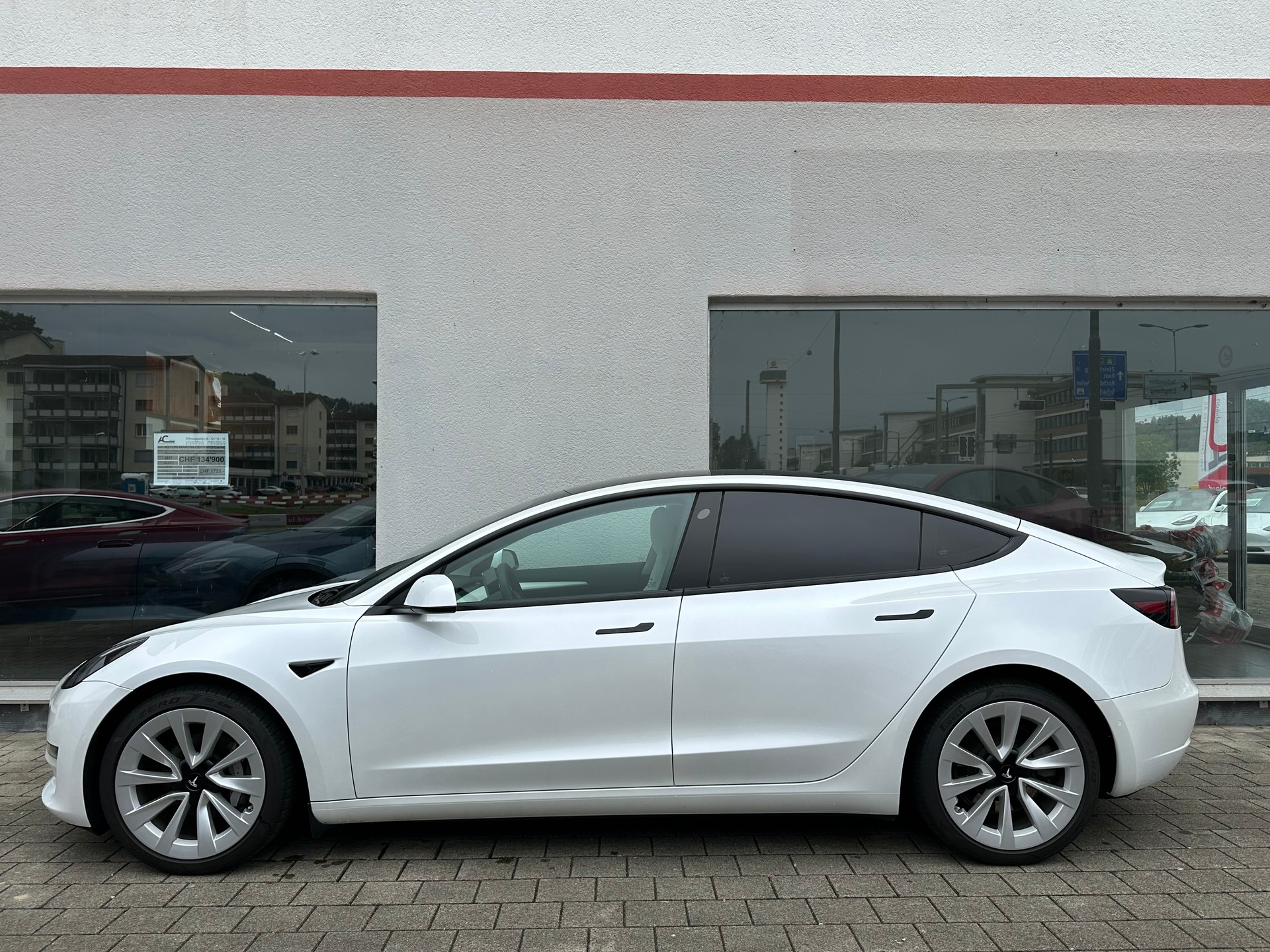 TESLA Model 3 Long Range Dual Motor AWD-image-3
