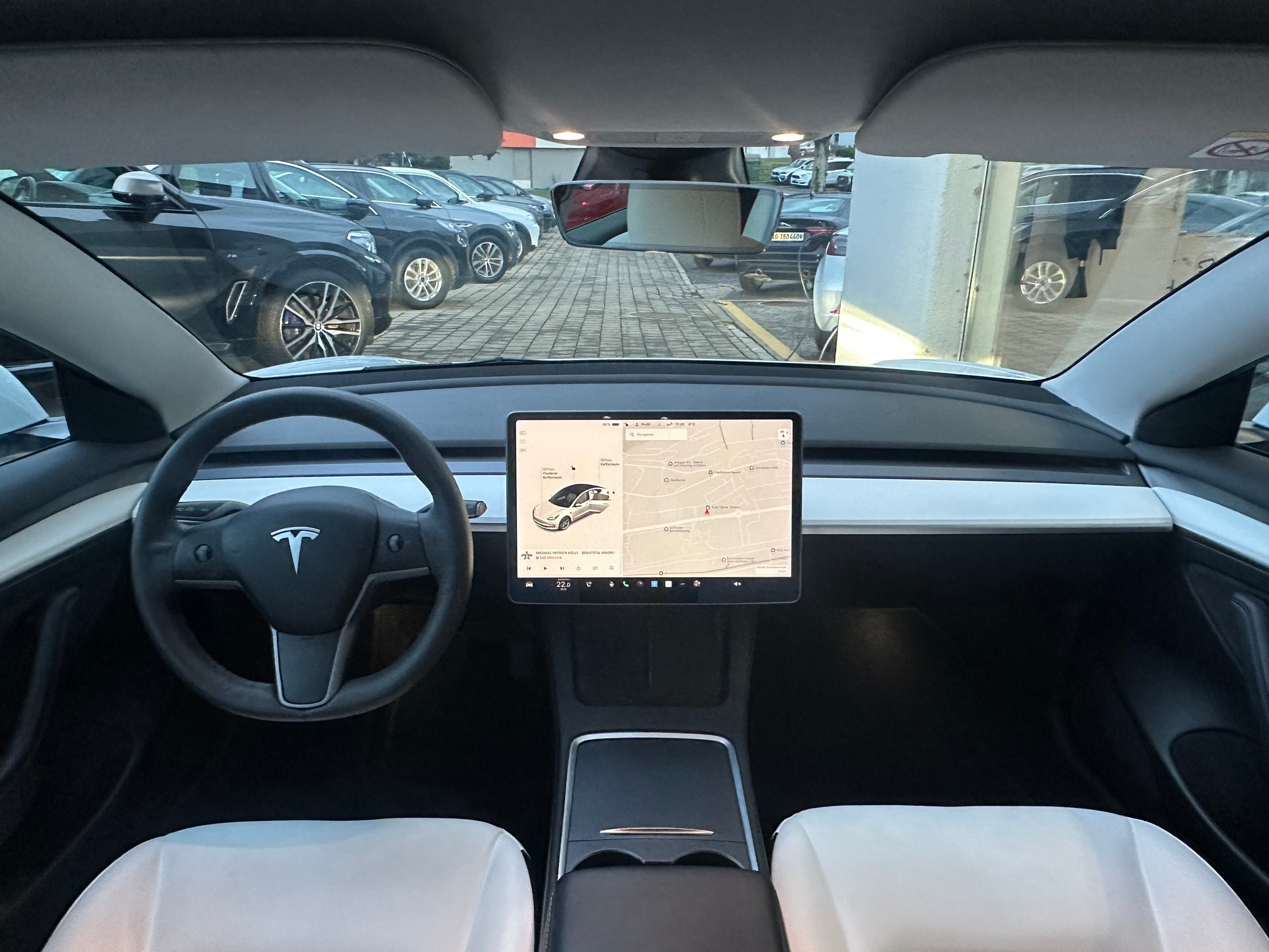 TESLA Model 3 Long Range Dual Motor AWD-image-8