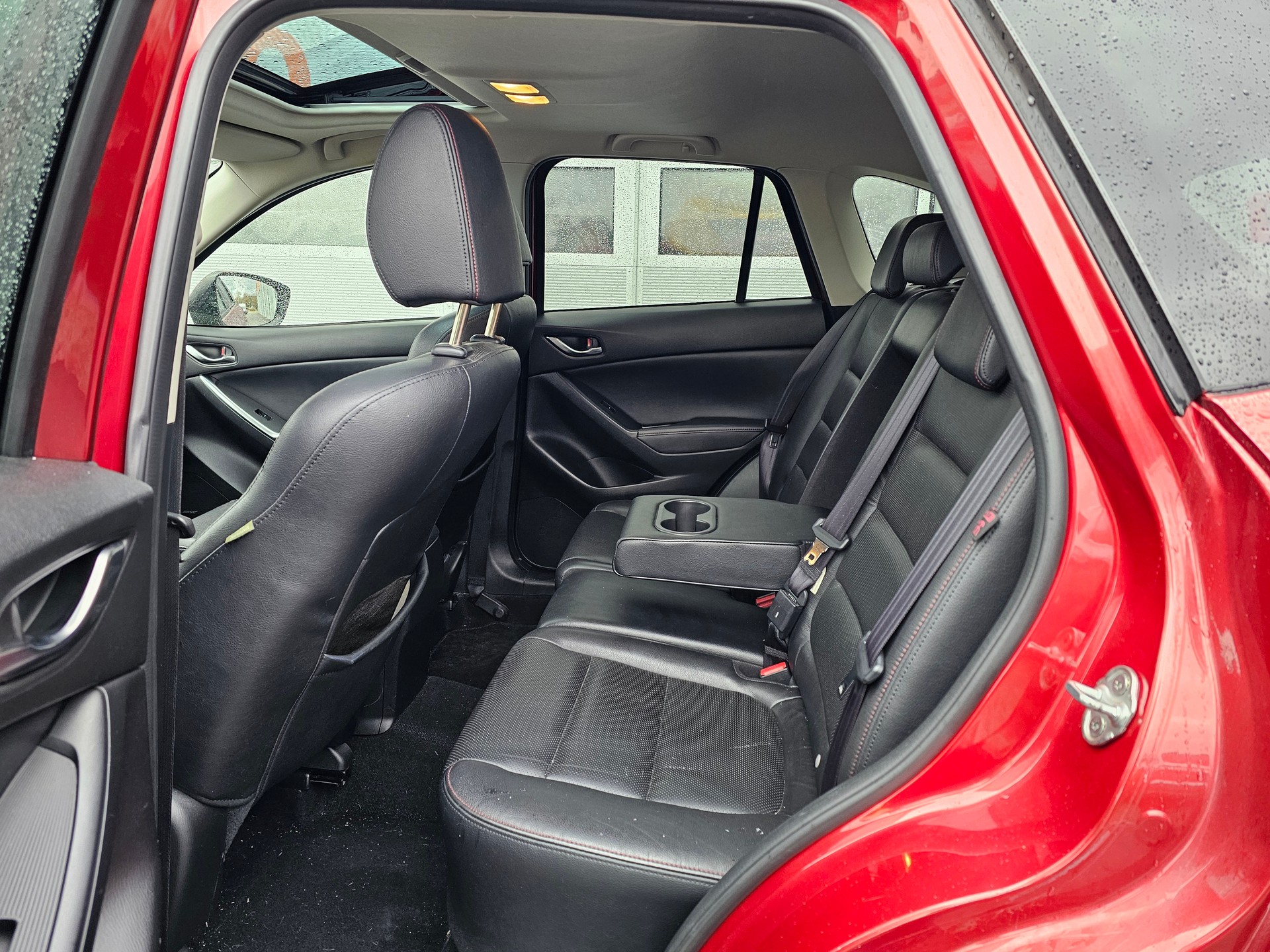 MAZDA CX-5 2.2 D HP Revolution AWD Automatic-image-11