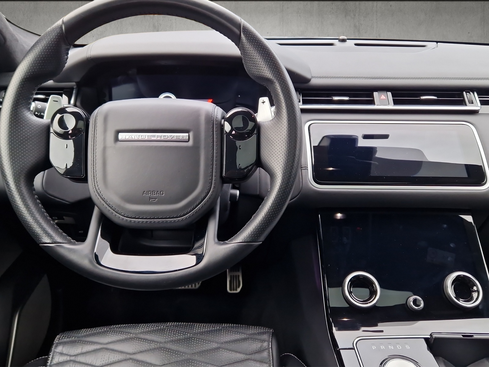 LAND ROVER Range Rover Velar 5.0 V8 SVA-Dynamic Edition-showroom-element-3