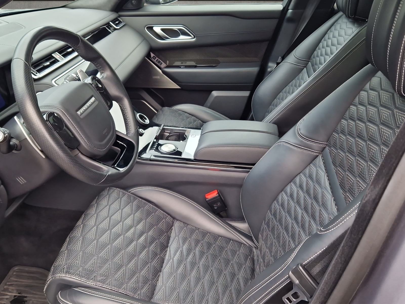 LAND ROVER Range Rover Velar 5.0 V8 SVA-Dynamic Edition-image-7