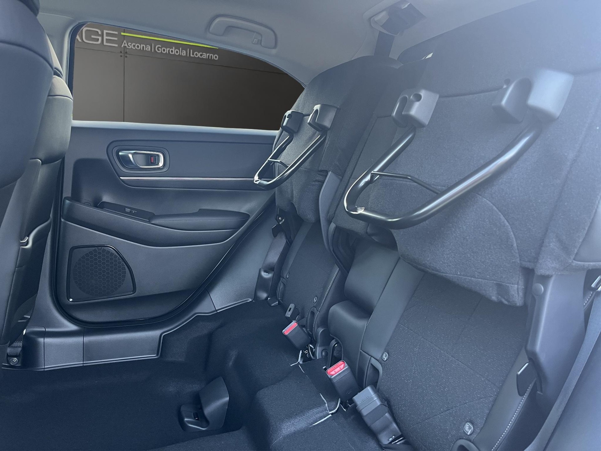 HONDA HR-V 1.5 i-MMD Advance-image-12