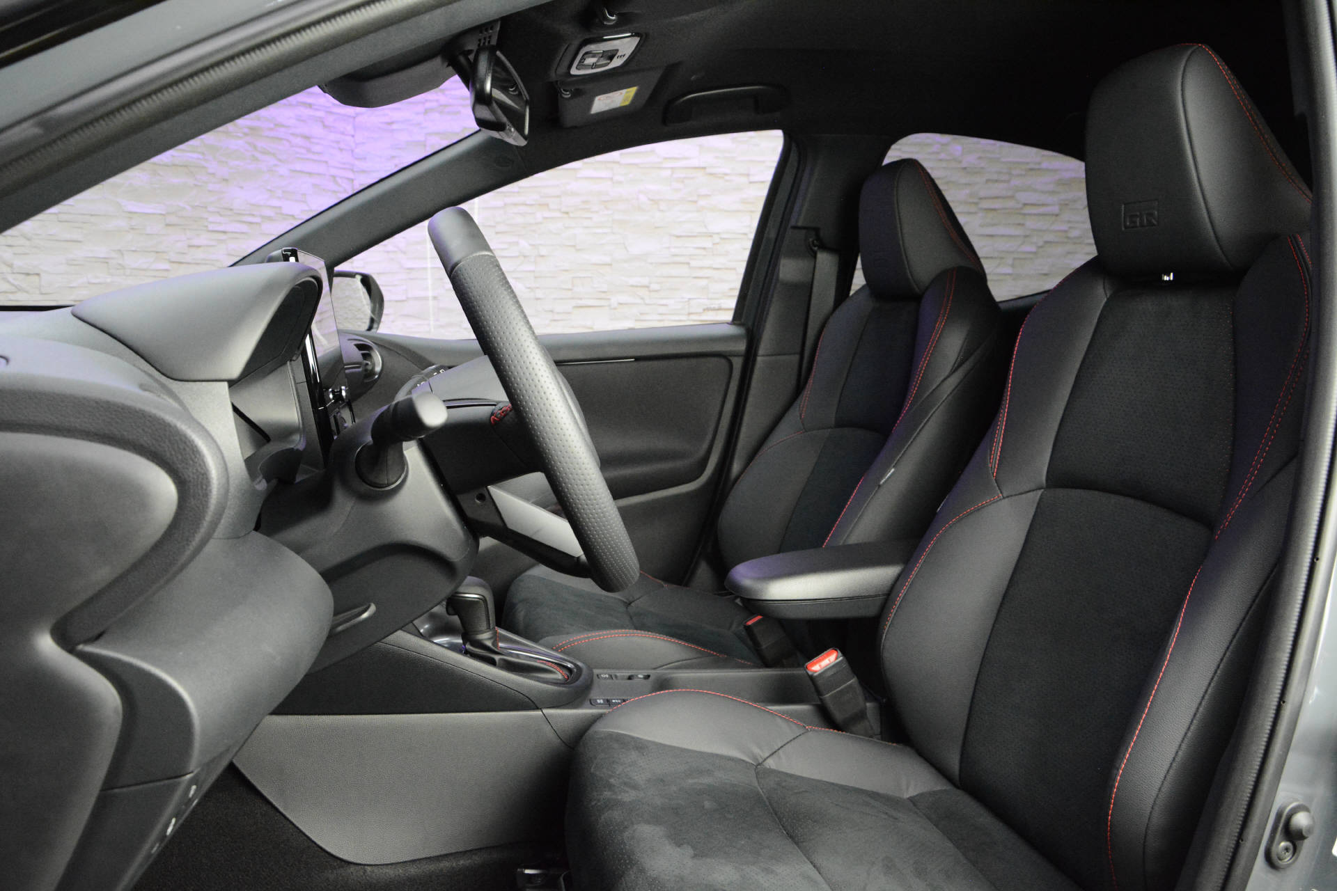 TOYOTA Yaris 1.5 VVT-i HSD GR Sport-image-8