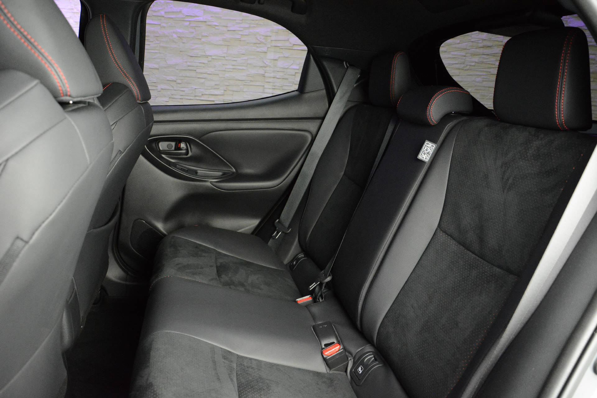 TOYOTA Yaris 1.5 VVT-i HSD GR Sport-image-9