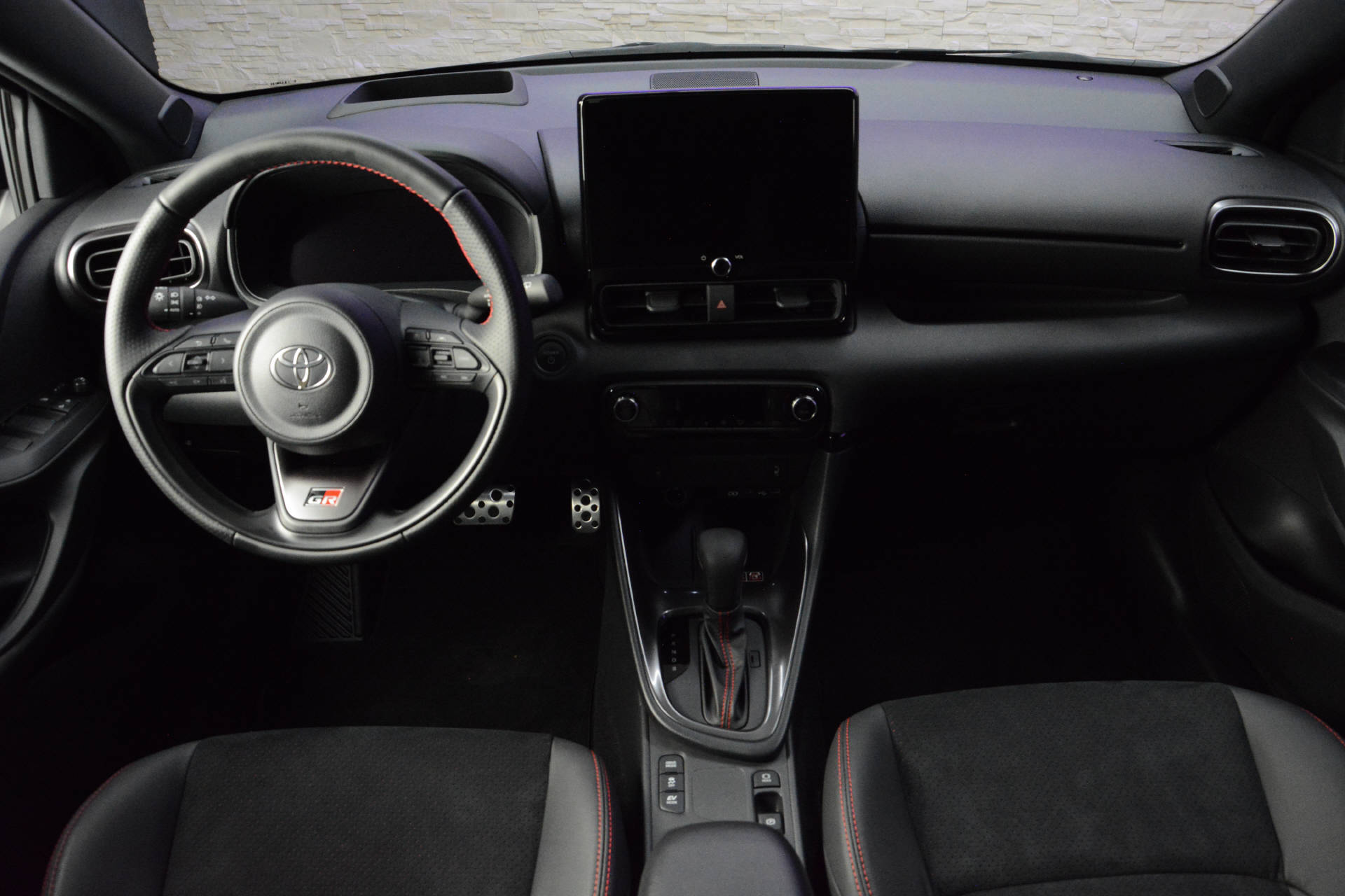 TOYOTA Yaris 1.5 VVT-i HSD GR Sport-image-10