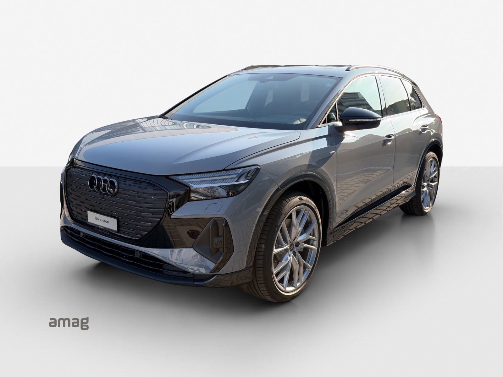 AUDI Q4 e-tron 45 Edition Swiss Ski quattro-image-0