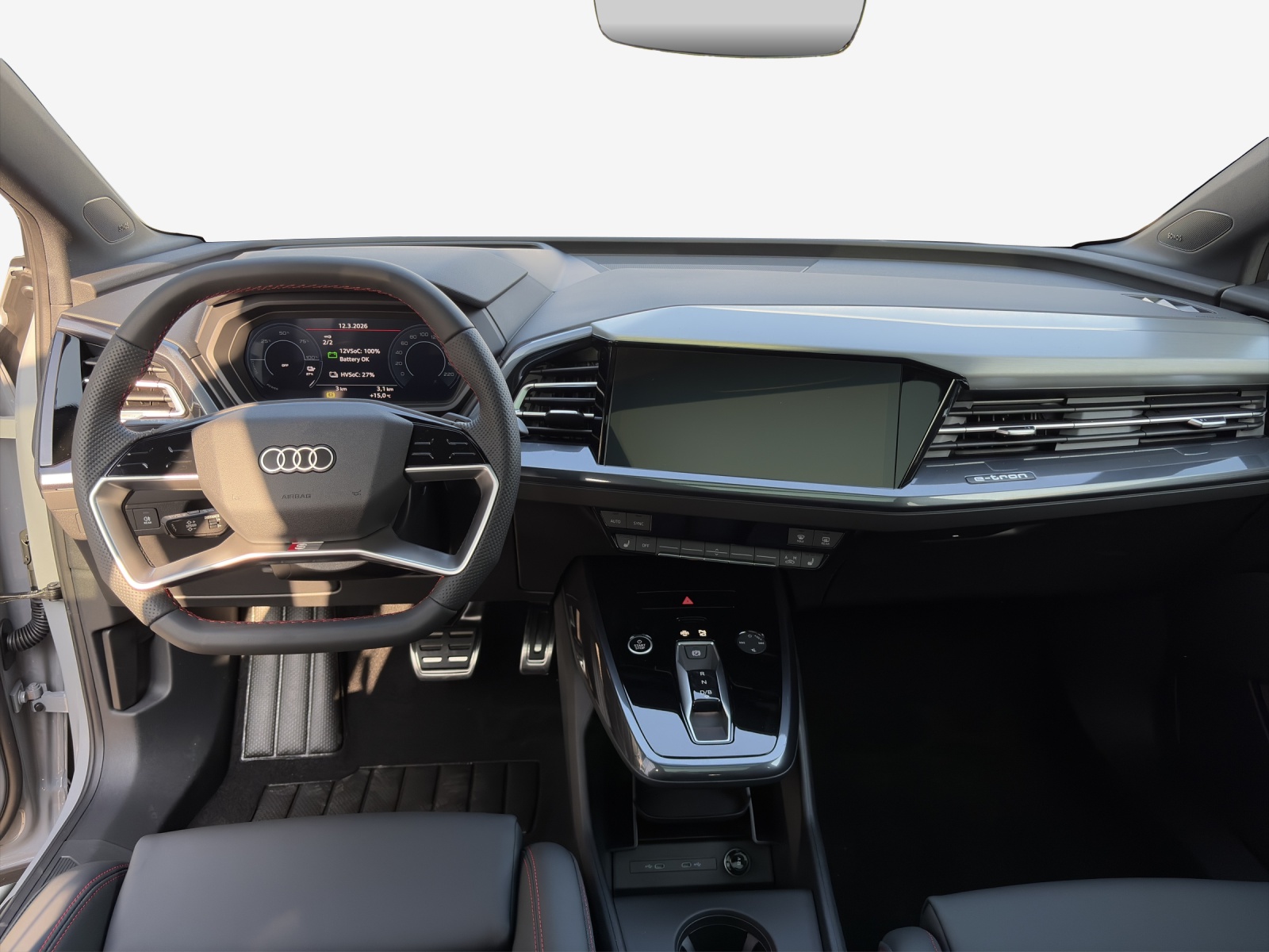 AUDI Q4 e-tron 45 Edition Swiss Ski quattro-image-8