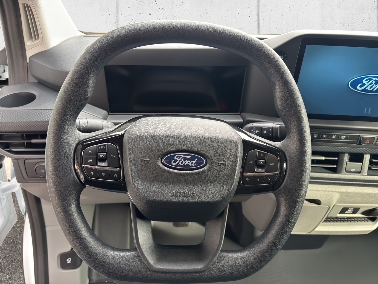 FORD Transit C Van 320 L1 2.0 EcoBlue 136 Trend-image-7