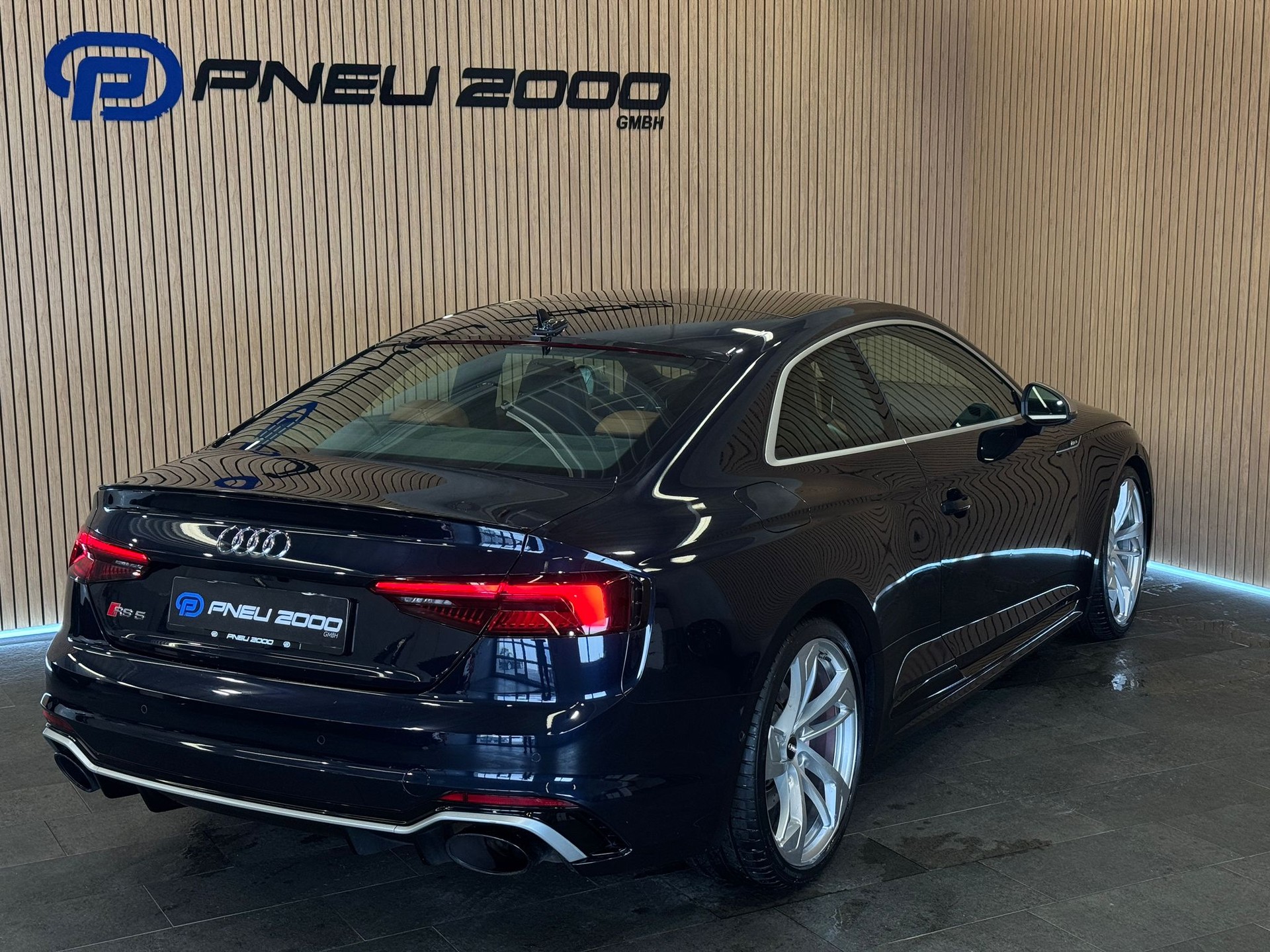 AUDI RS5 Coupé 2.9 TFSI quattro tiptronic *CH*-image-5