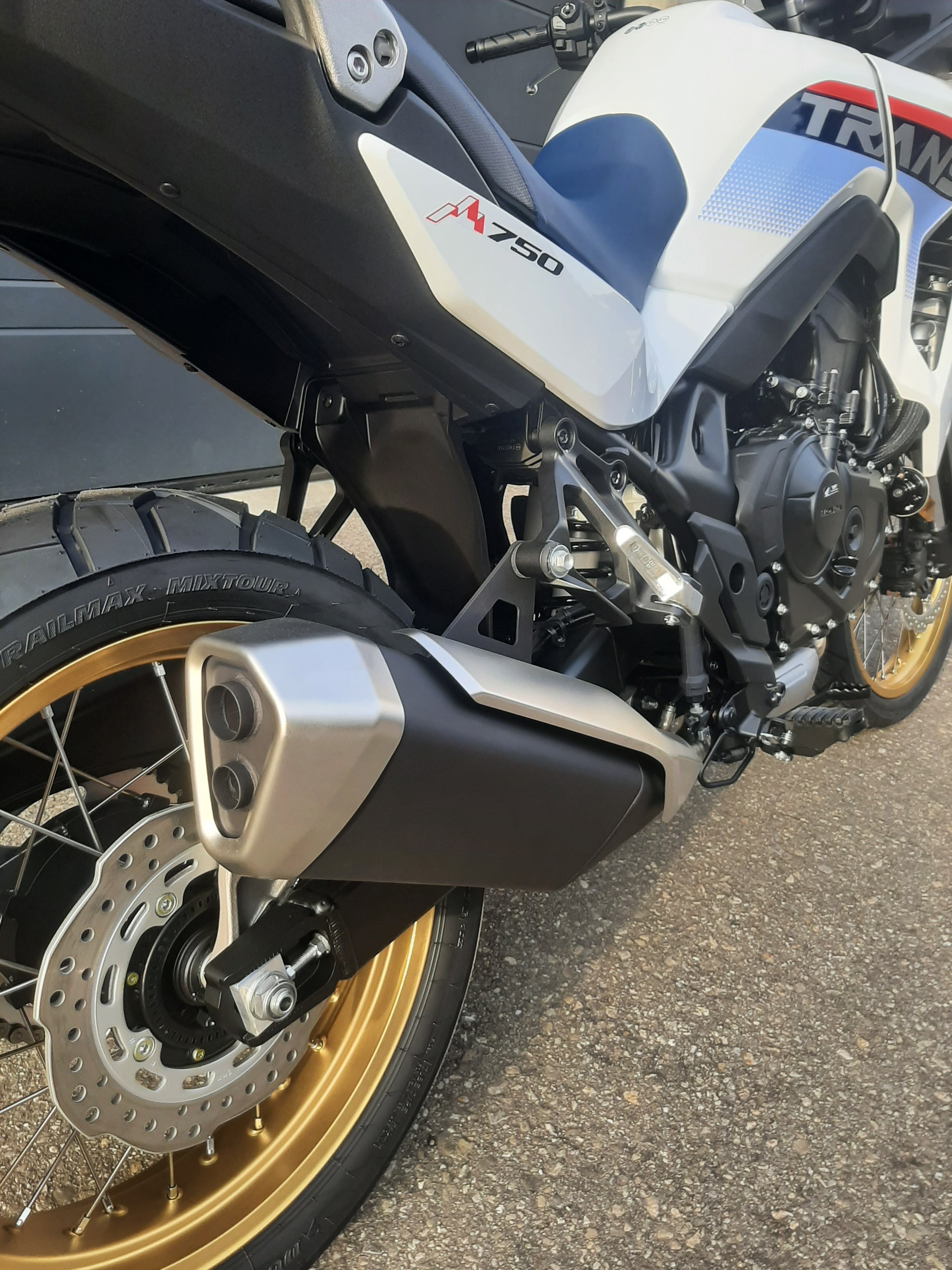 HONDA XL 750 Transalp-image-7