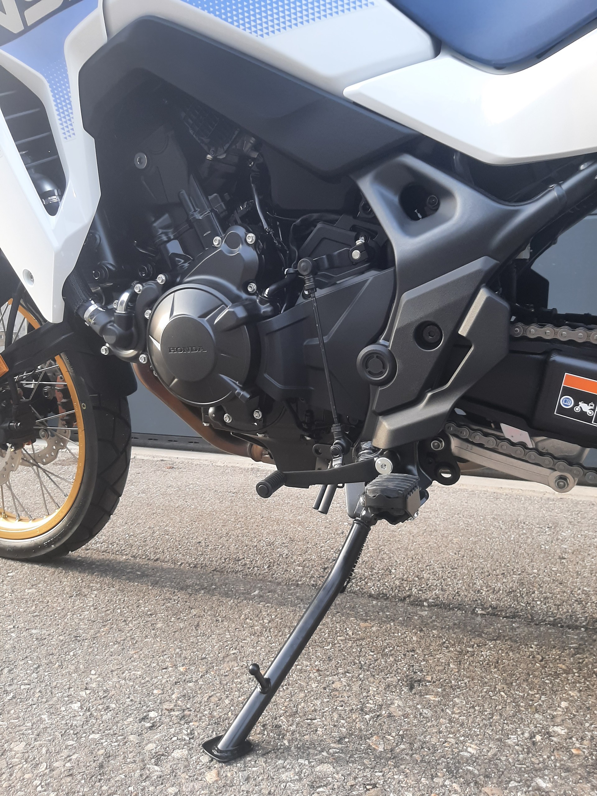 HONDA XL 750 Transalp-showroom-element-2