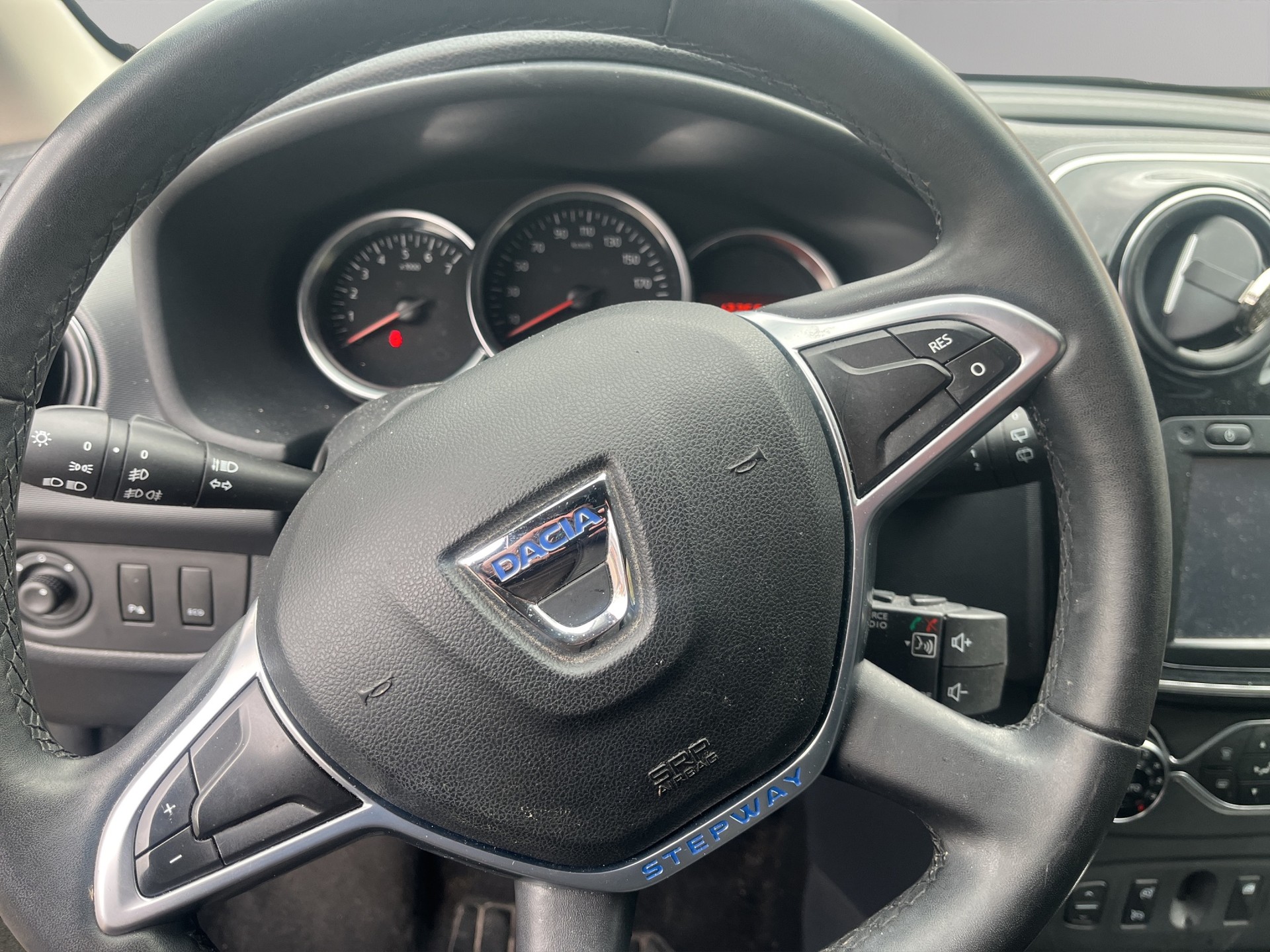 DACIA Sandero Tce 90 Stepway-image-10