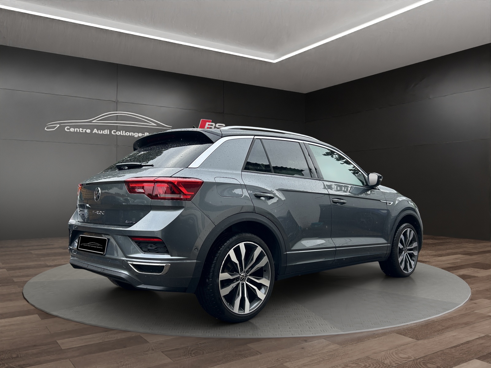 VW T-Roc 2.0 TSI Sport Selection DSG 4Motion-image-5