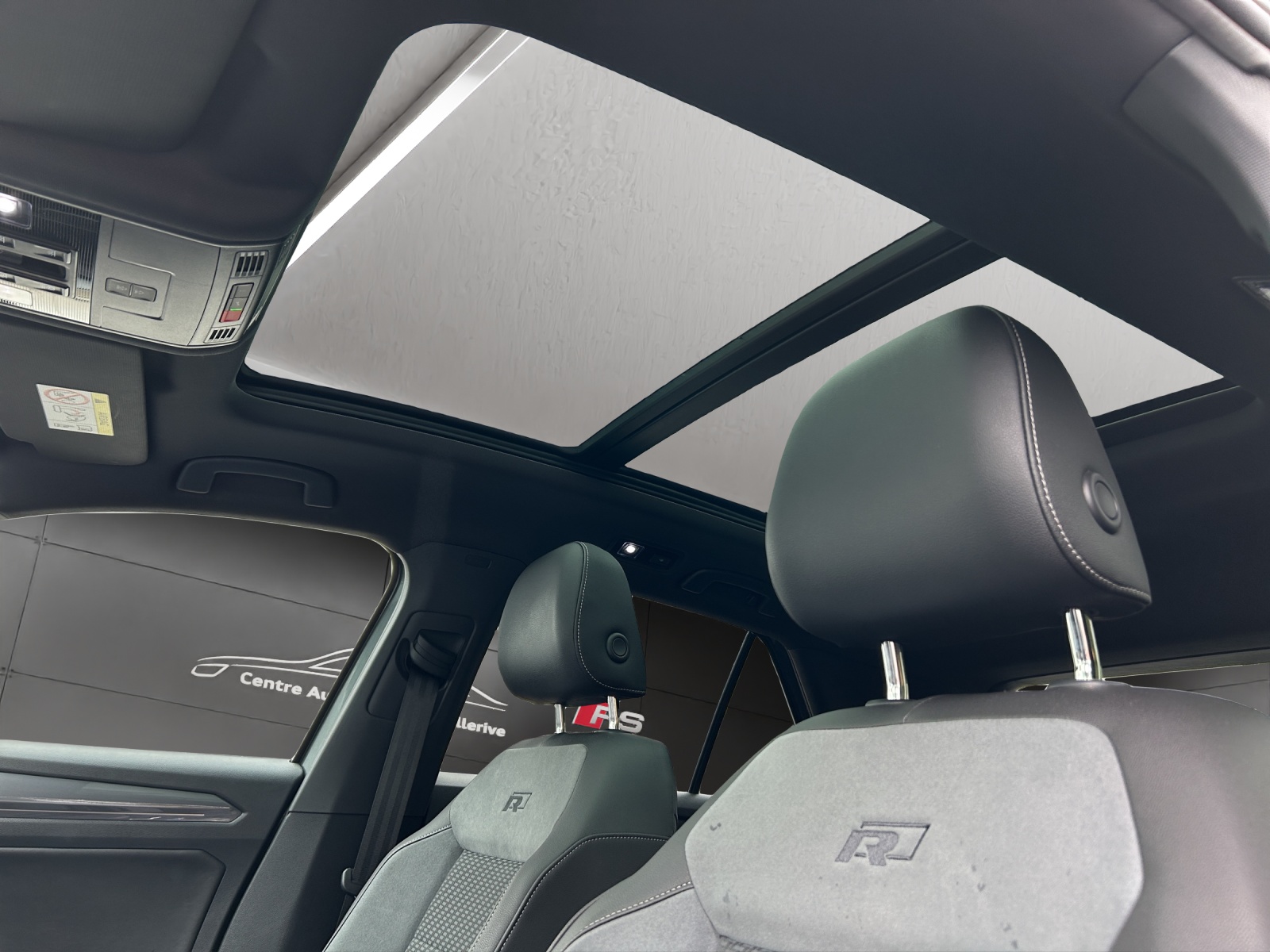 VW T-Roc 2.0 TSI Sport Selection DSG 4Motion-image-23