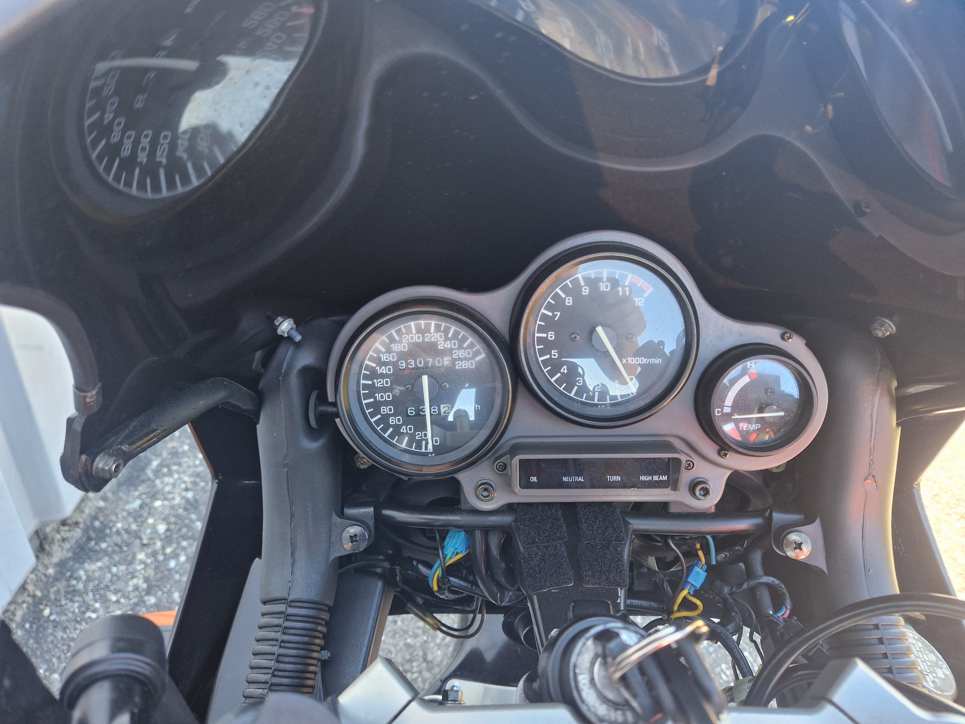 YAMAHA FZR 1000 KUNDENAUFTRAG-image-14