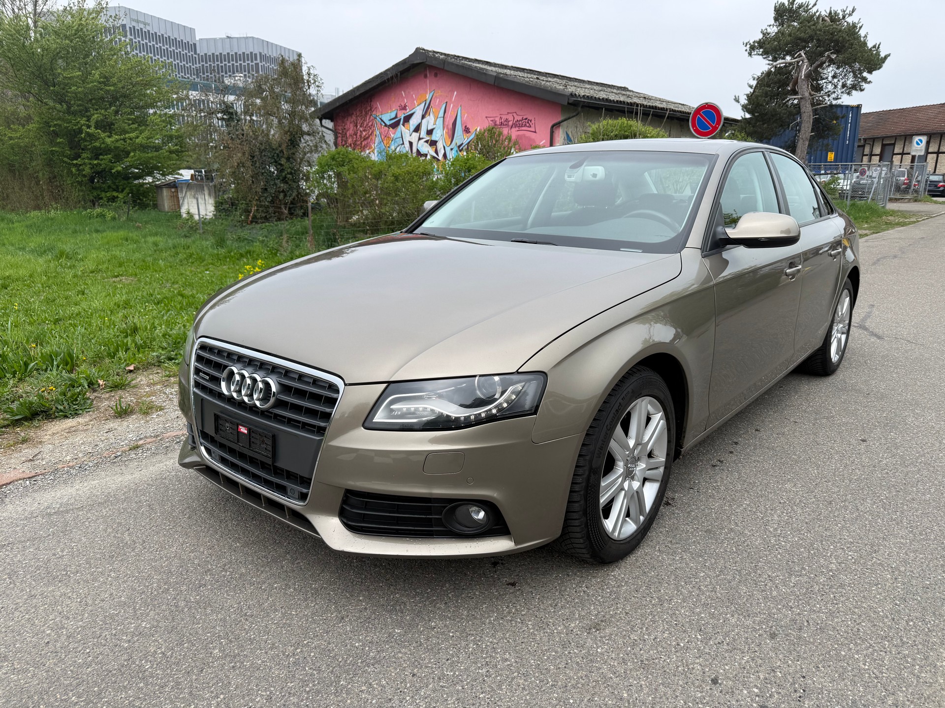 AUDI A4 Limousine 2.0 TFSI quattro S-tronic-image-0