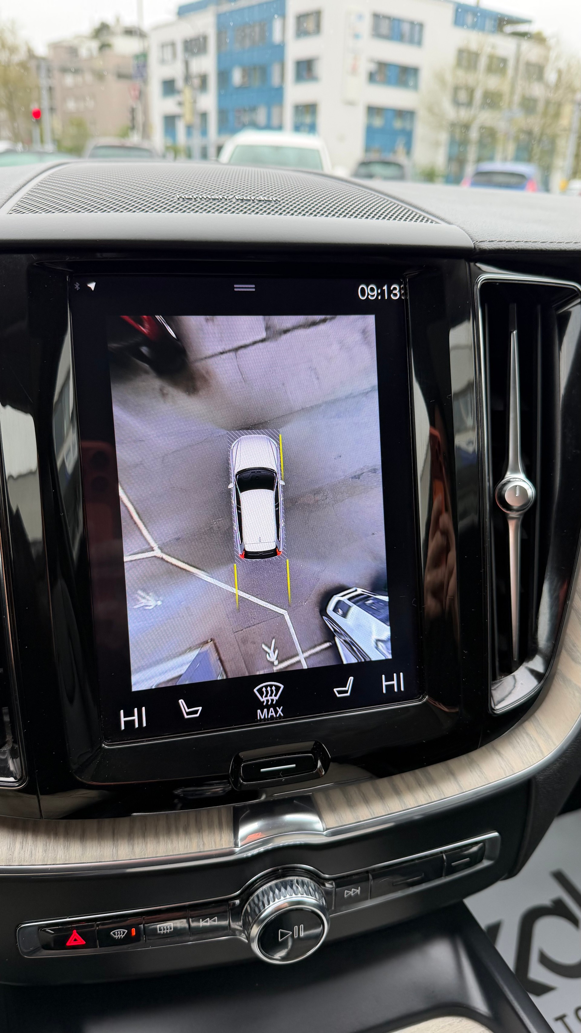 VOLVO XC60 T8 eAWD Inscription Expression Geartronic-image-19