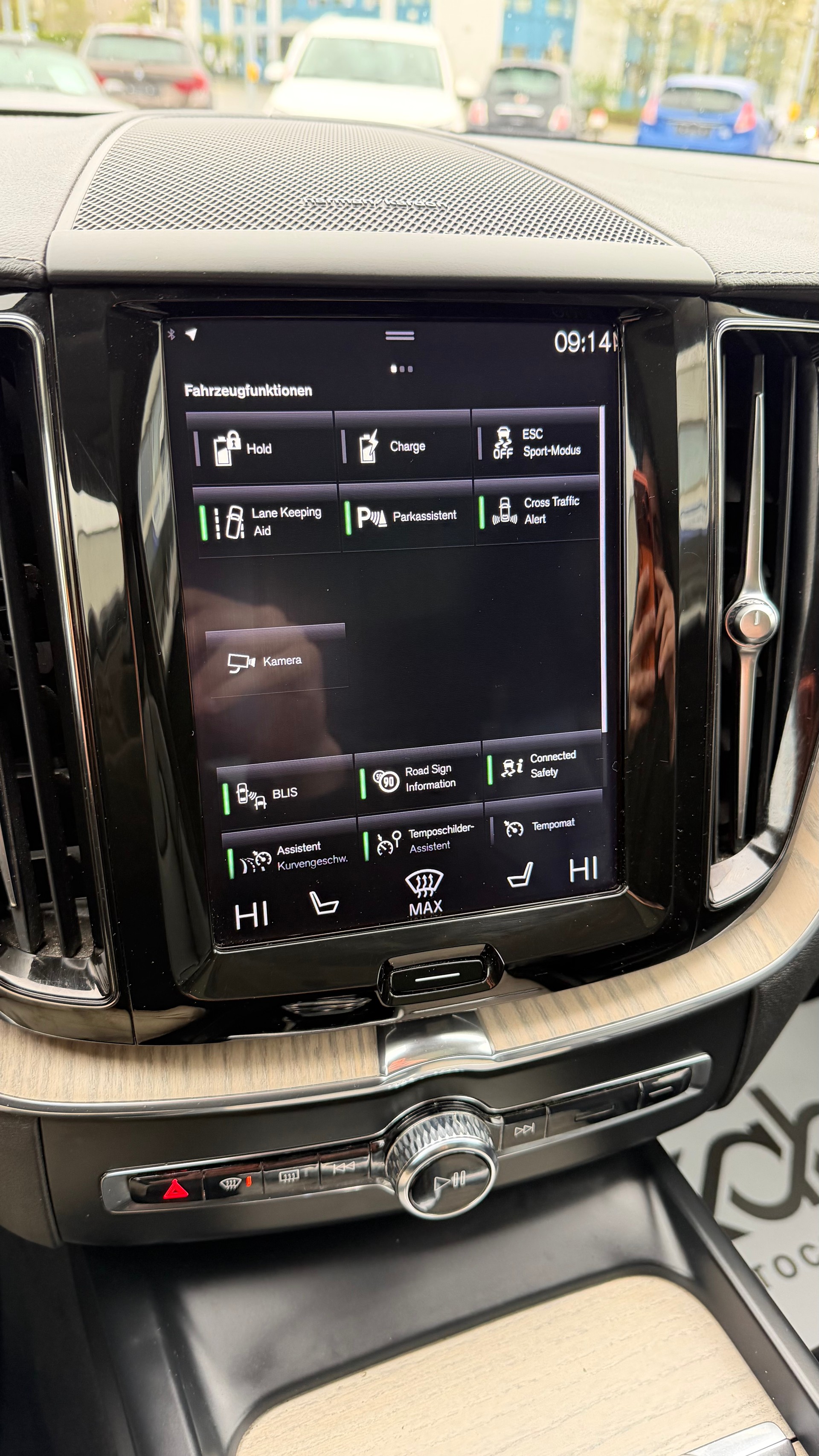 VOLVO XC60 T8 eAWD Inscription Expression Geartronic-image-21